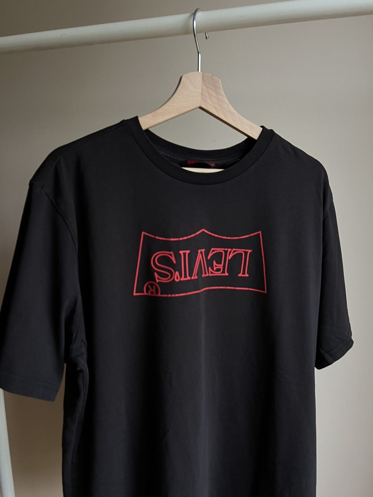Levi's Levi's x Stranger Things upside down logo | Grailed