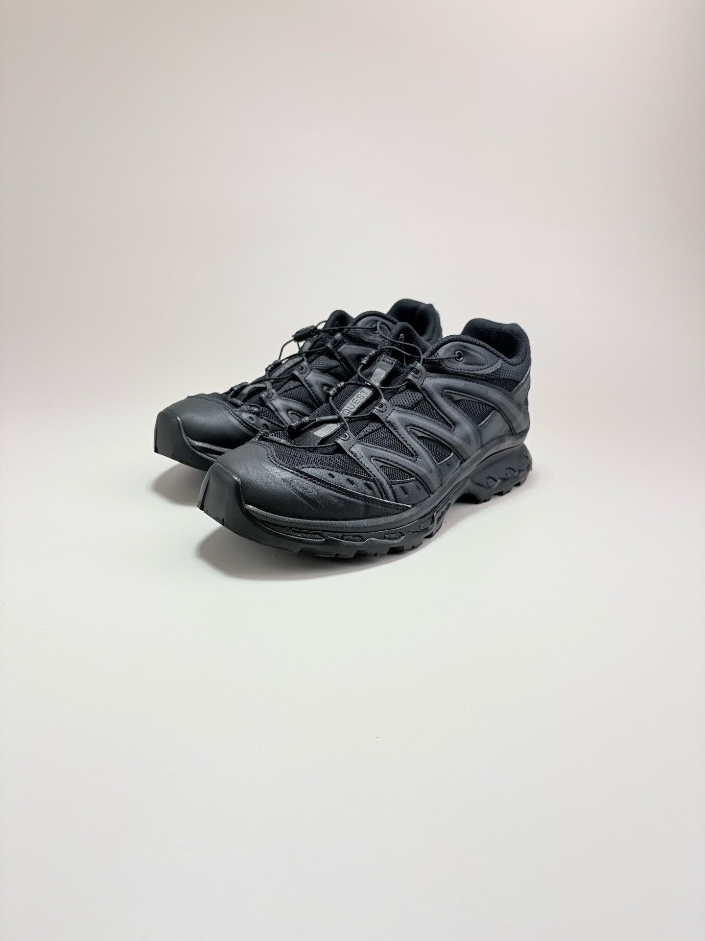 Salomon Salomon XT-QUEST Black Sneakers Size US 7.5 / EU 40-41 - 1 Thumbnail