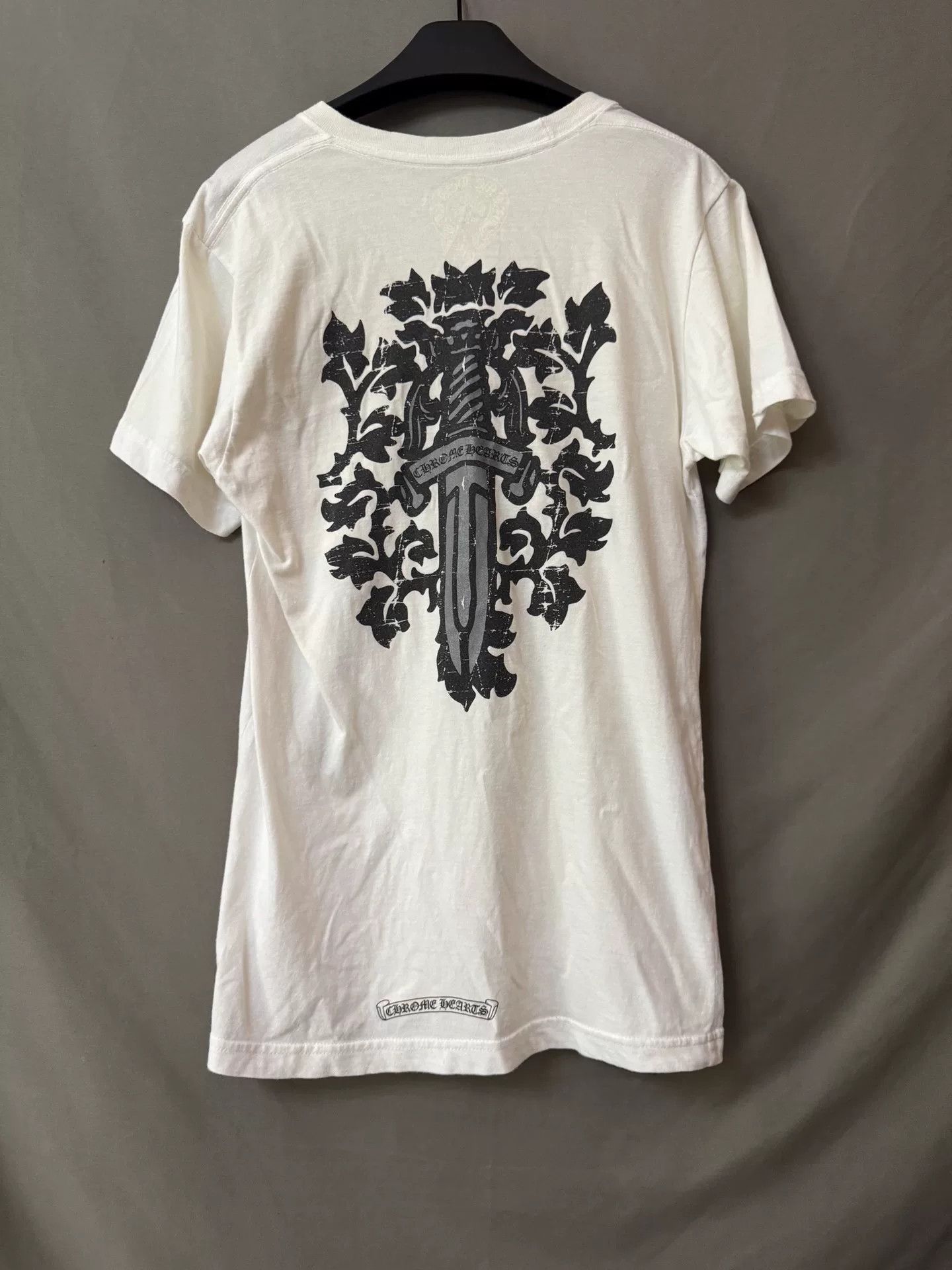 Chrome Hearts Chrome Hearts White Vine Sword Short Sleeve Size S / US 4 / IT 40 - 1 Thumbnail