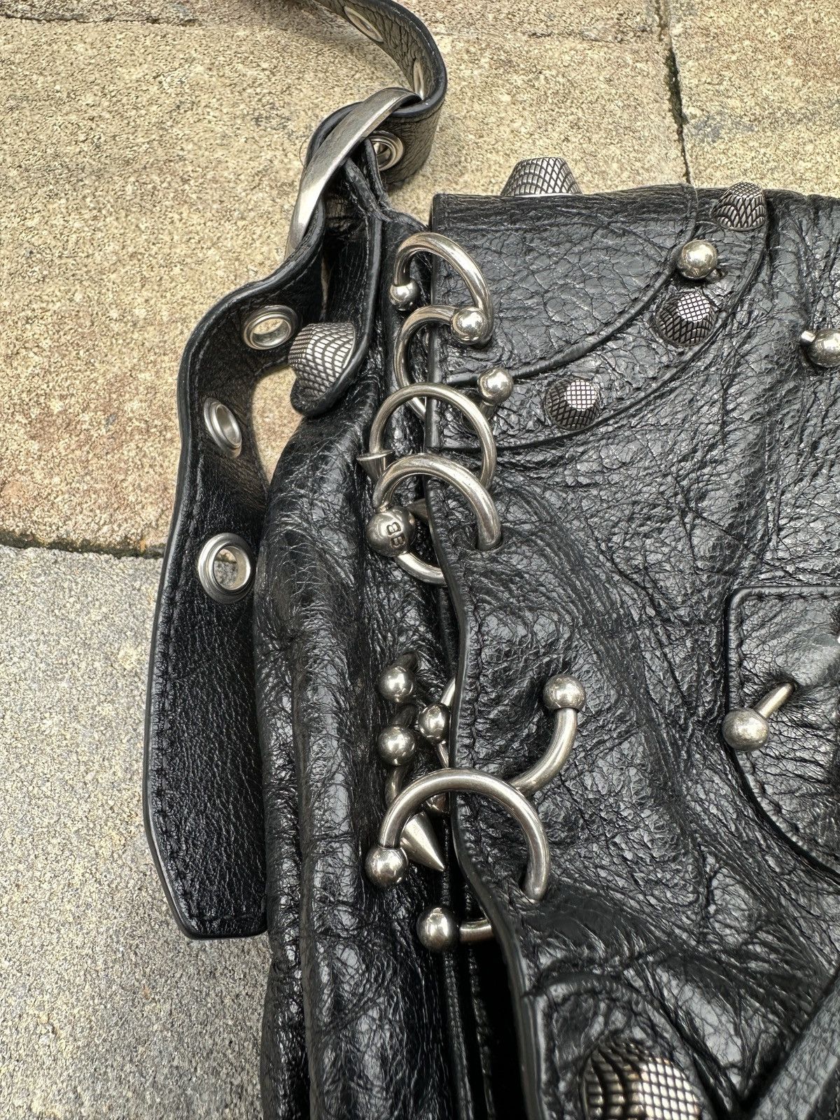 Balenciaga balenciaga medium le cagole piercing messenger bag Size ONE SIZE - 4 Thumbnail