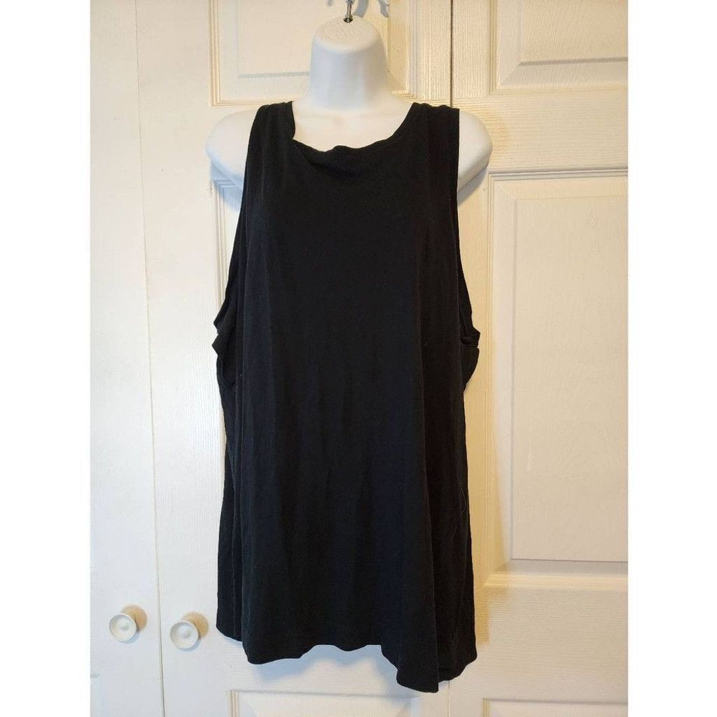 Old Navy Old Navy Black Maternity Tank Top Size 3XL / US 20-22 - 1 Thumbnail
