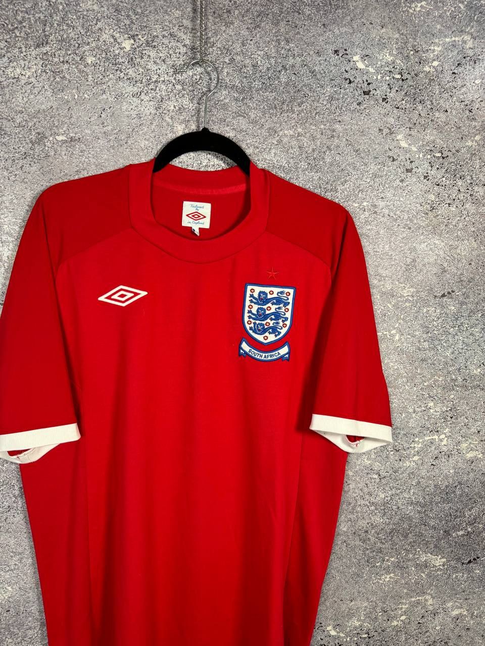 Umbro England National Team 2010 Umbro Soccer Jersey Size US L / EU 52-54 / 3 - 4 Thumbnail