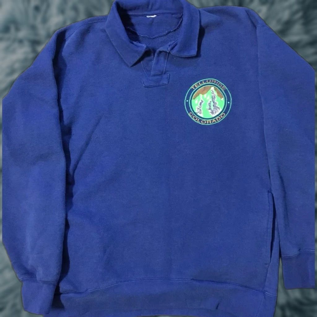 VINTAGE Skiing Collared Sweatshirt Shirt Mens Small Blue 80s 90s Ski Snow Grunge Vaporwave USA Colorado Telluride