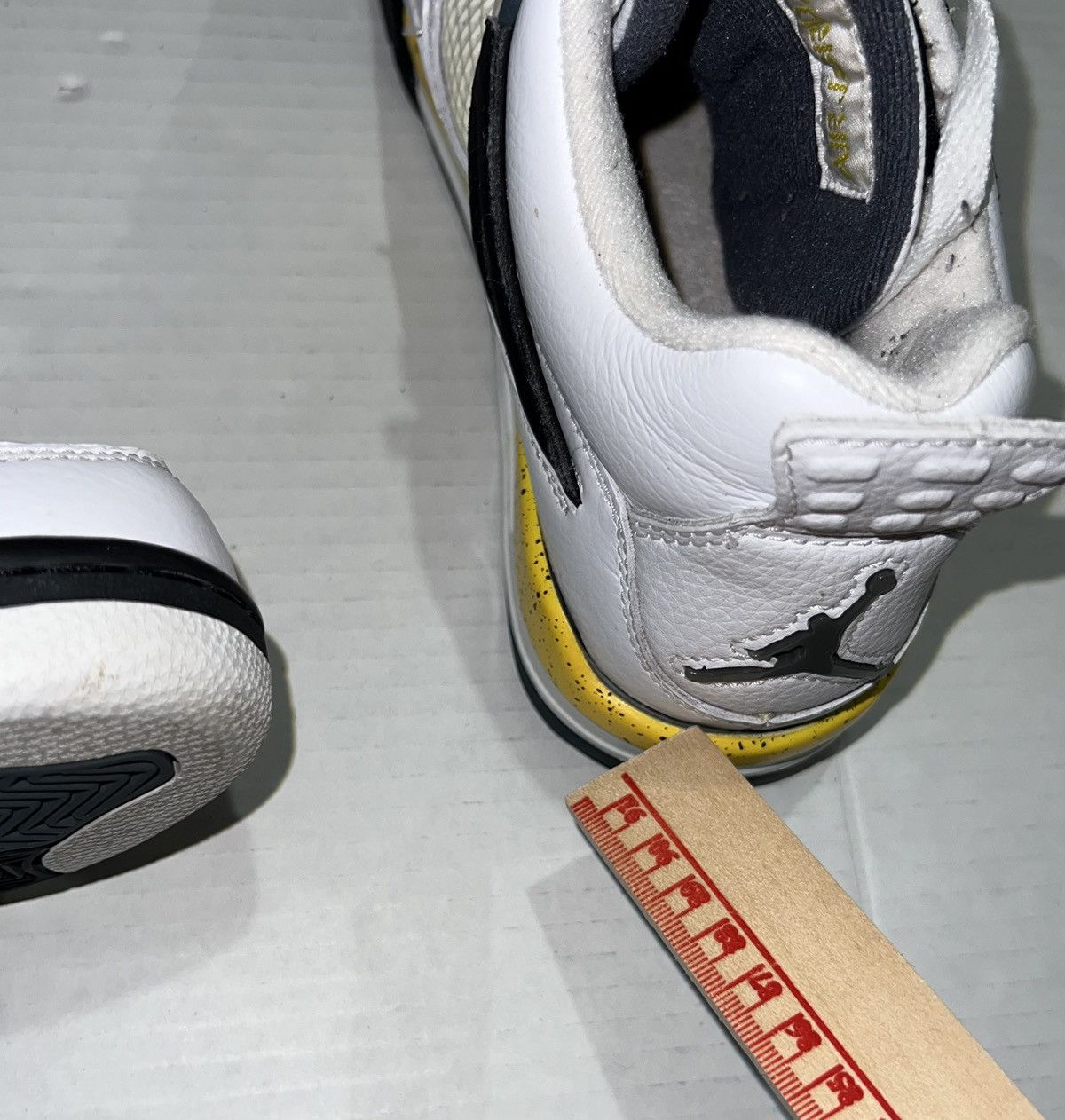 Jordan Brand 2006 Rare Air Jordan 4 Iv Tour Yellow Ls 314254-171 Men 7.5 Size US 7.5 / EU 40-41 - 13 Thumbnail