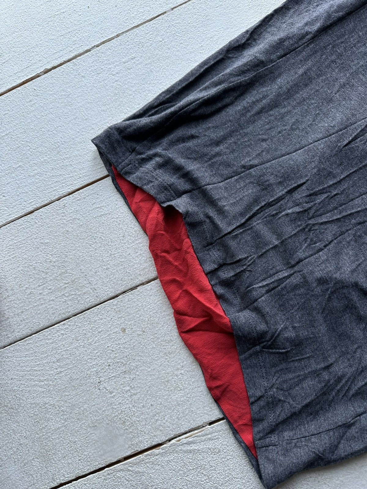 Allsaints 🚨ALLSAINTS GRAY RED TANK TOP LUXURY OPIUM Size US M / EU 48-50 / 2 - 3 Thumbnail