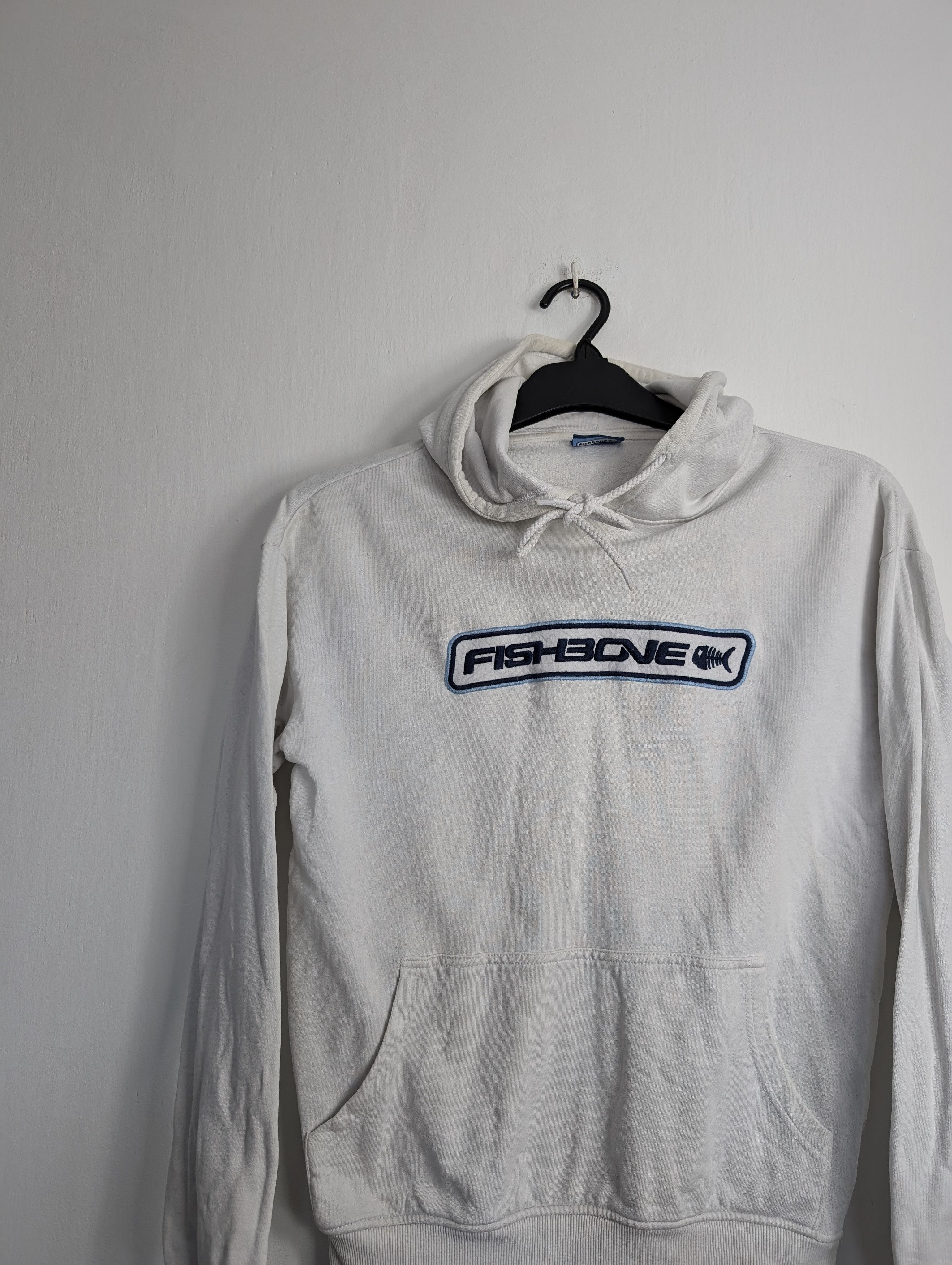 Vintage Vintage Fishbone White Hoodie y2k 00s Size US XS / EU 42 / 0 - 2 Thumbnail