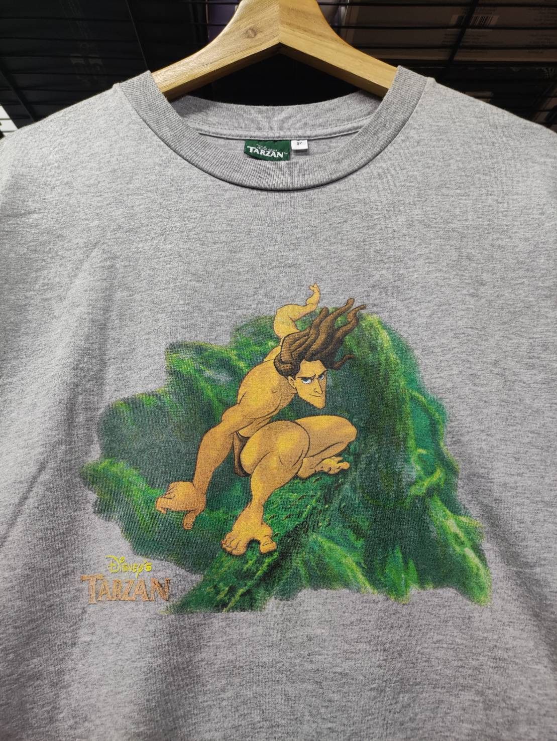 Disney Vtg 90's Disney " Tarzan " Movie Promo T-Shirt Size US L / EU 52-54 / 3 - 1 Thumbnail