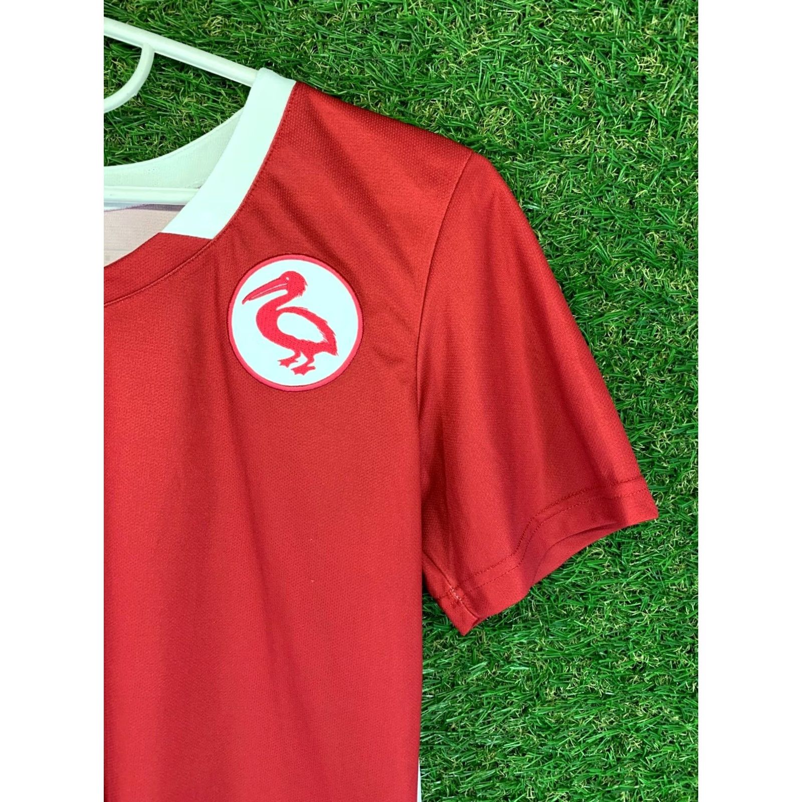 Nike NIKE Dri-FIT WOMEN SHIRT T-SHIRT JERSEY SIZE M Red and White Football Soccer Template Casual Size M / US 6-8 / IT 42-44 - 4 Thumbnail