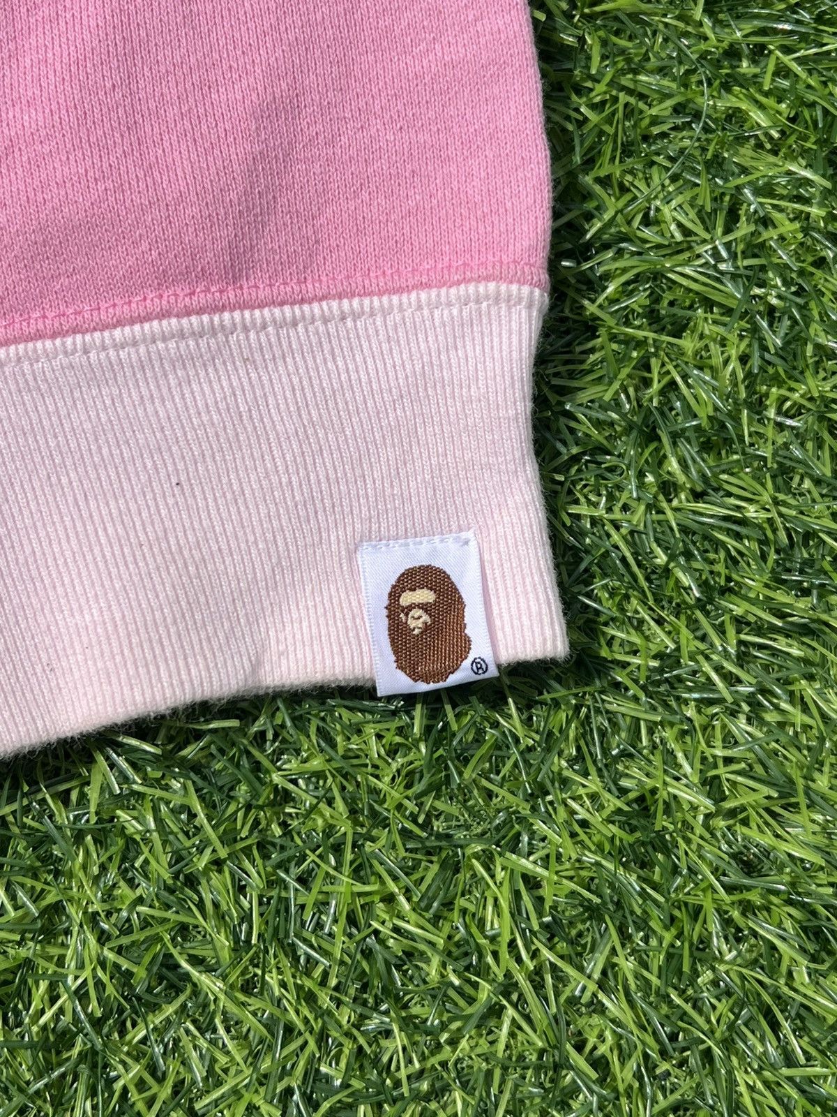 Bape Vintage A Bathing Ape® Pink Shark Full Zip Sweatshirt Size XS / US 0-2 / IT 36-38 - 4 Thumbnail