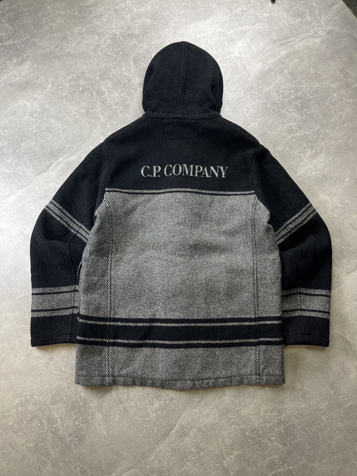 C.P. Company C.P. Company Wool C.P. Duffel Hooded Coat Black Grey Stripe Size US L / EU 52-54 / 3 - 3 Thumbnail