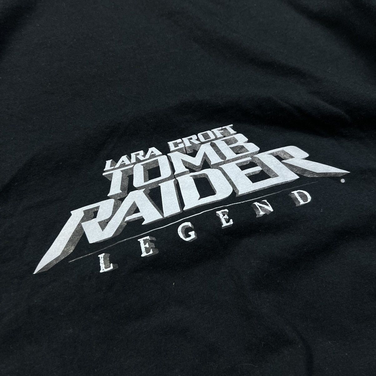 Vintage LARA CROFT TOMB RAIDER LEGEND VINTAGE T-SHIRT GAME 2000S Size US XL / EU 56 / 4 - 5 Thumbnail