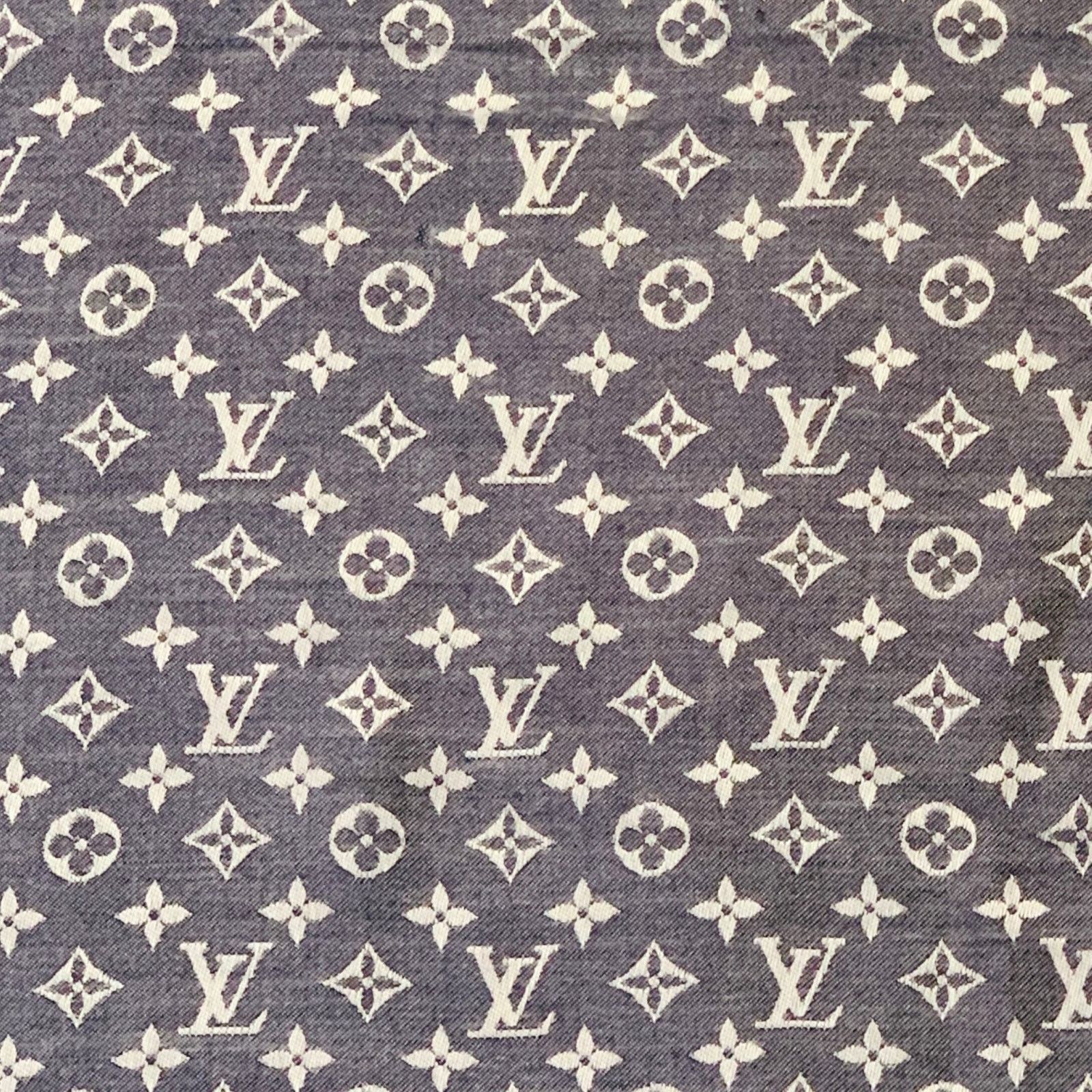 Louis Vuitton LOUIS VUITTON Monogram Silk Wool Square Fringe Scarf Shawl Size ONE SIZE - 2 Thumbnail
