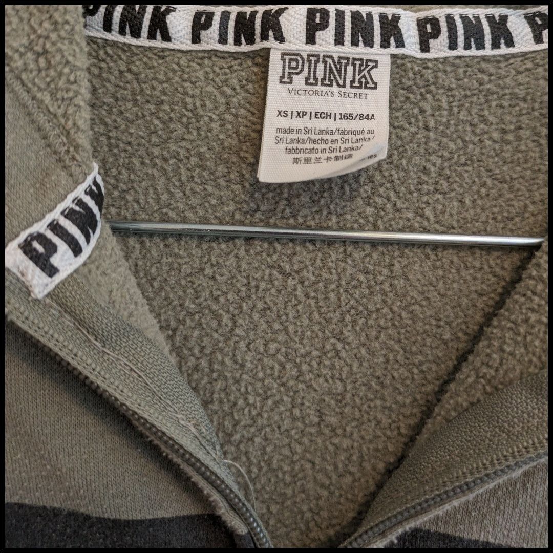 Pink × Victoria's Secret Victoria's Secret PINK Olive Green Zip Up Hoodie Sweatshirt Size XS / US 0-2 / IT 36-38 - 5 Thumbnail