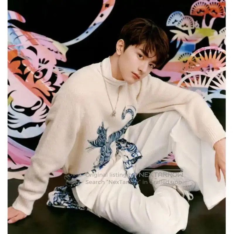Dior Dior White Cashmere Blend Sweater with Tiger Design . Size US S / EU 44-46 / 1 - 9 Thumbnail