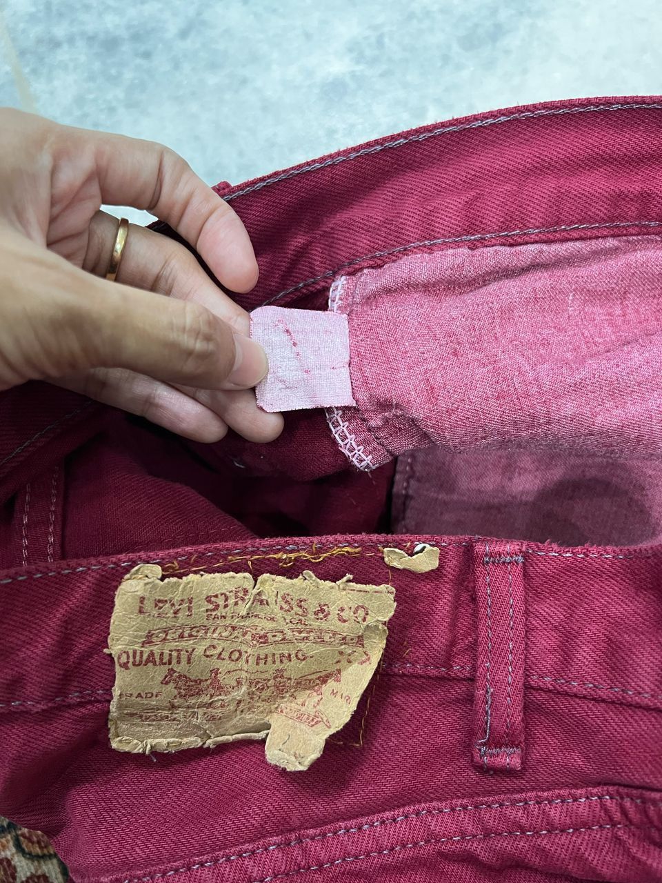 Levi's × Vintage Vintage 80’s Levis 501 Maroon Colour Size US 32 / EU 48 - 12 Thumbnail