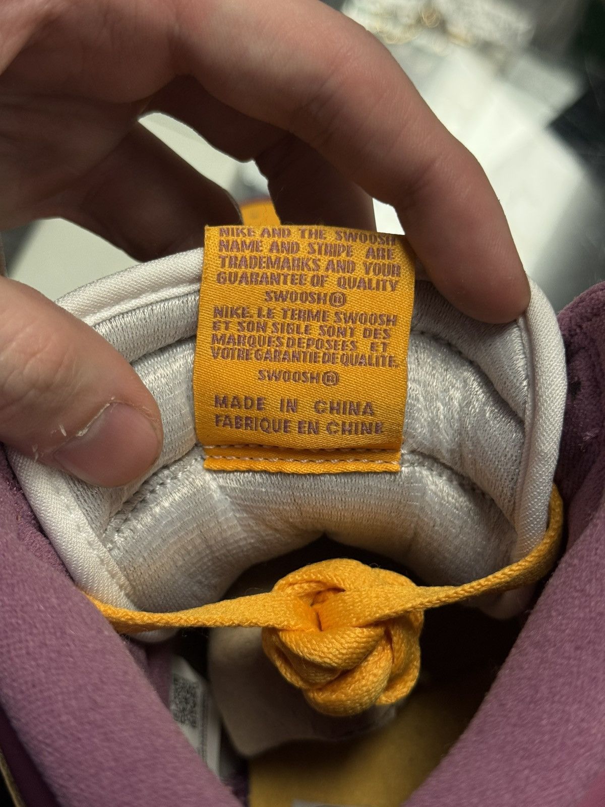 Jordan Brand × Nike Jordan 1 High Brotherhood Size 11 W Box 🧼 Size US 11 / EU 44 - 8 Thumbnail
