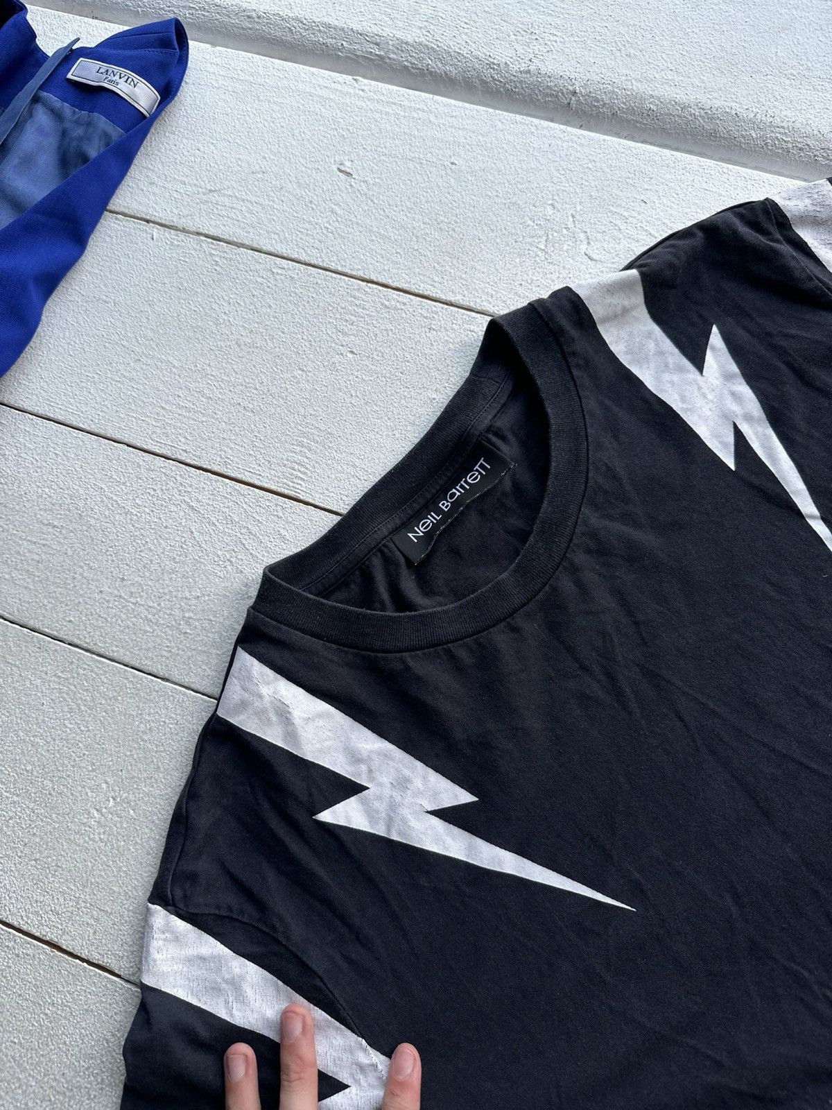 Neil Barrett 🚨Neil Barrett Thunderbolts LOGO TEE DISTRESSED LUXURY Size US L / EU 52-54 / 3 - 3 Thumbnail