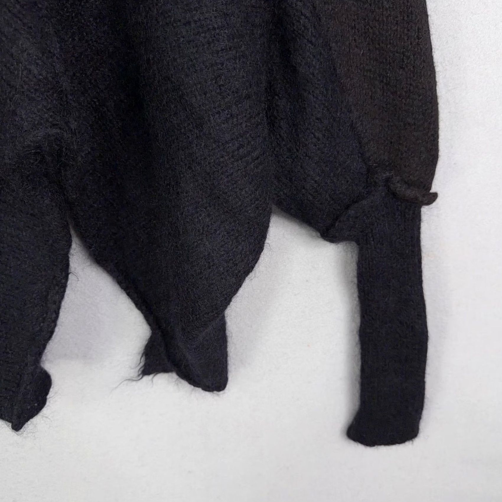 Isabel Benenato Isabel Benenato Sweater Womens 40 Black Dolman V-Neck Wool Alpaca Mohair Knit Made in Italy Size S / US 4 / IT 40 - 3 Thumbnail