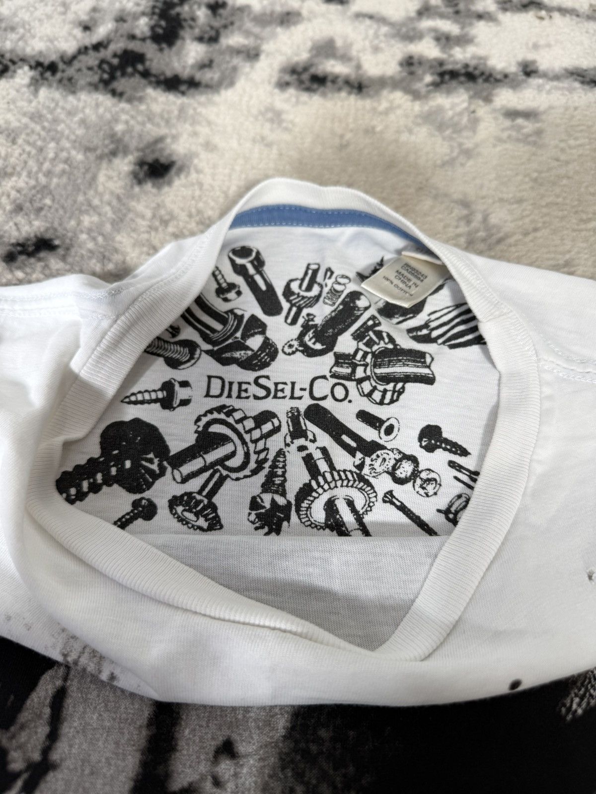 Diesel Y2K Diesel Sunglasses Light it Up T-Shirt Size L / US 10 / IT 46 - 6 Thumbnail
