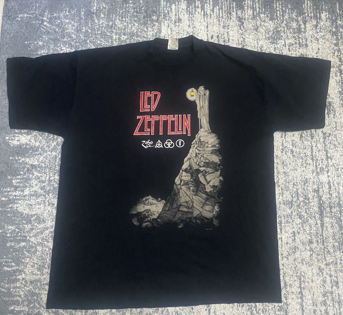 Band Tees × Led Zeppelin × Vintage Led Zeppelin band tee t-shirt XI size 00s Size US XL / EU 56 / 4 - 1 Thumbnail