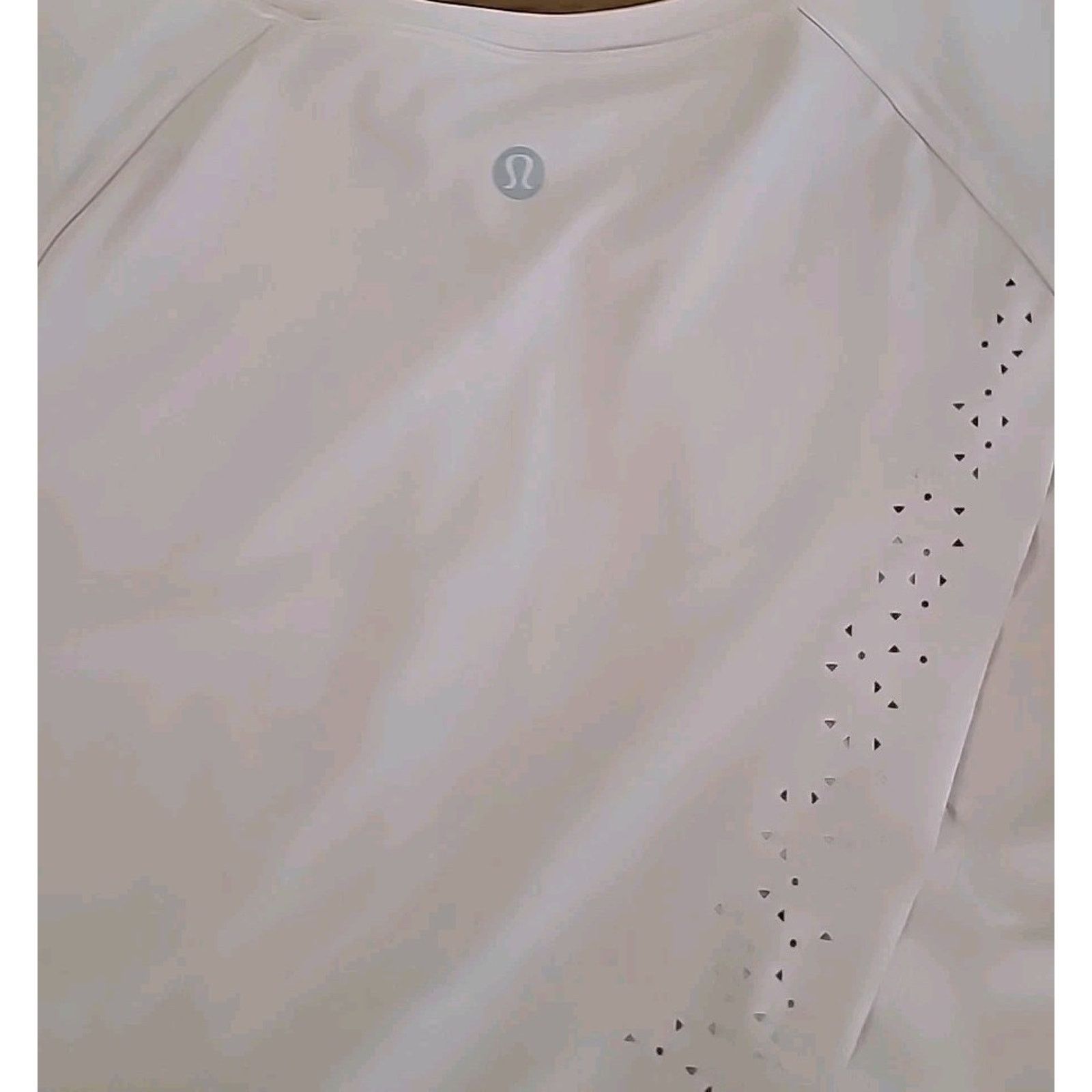 Lululemon Lululemon Quick Pace Laser-Cut Split-Back Running Top – 6 Size M / US 6-8 / IT 42-44 - 4 Thumbnail