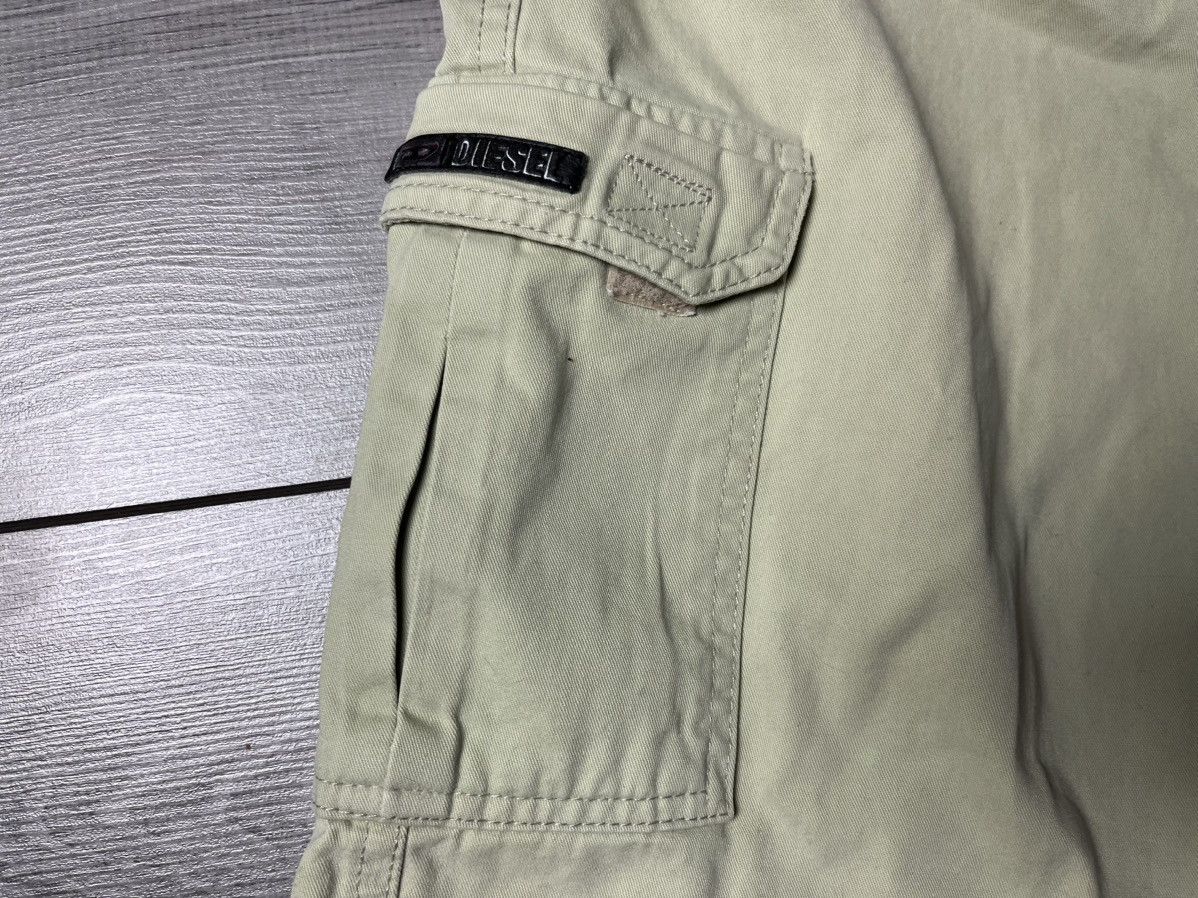 Diesel Diesel shorts cargo logo size 33 vintage Size US 33 - 4 Thumbnail