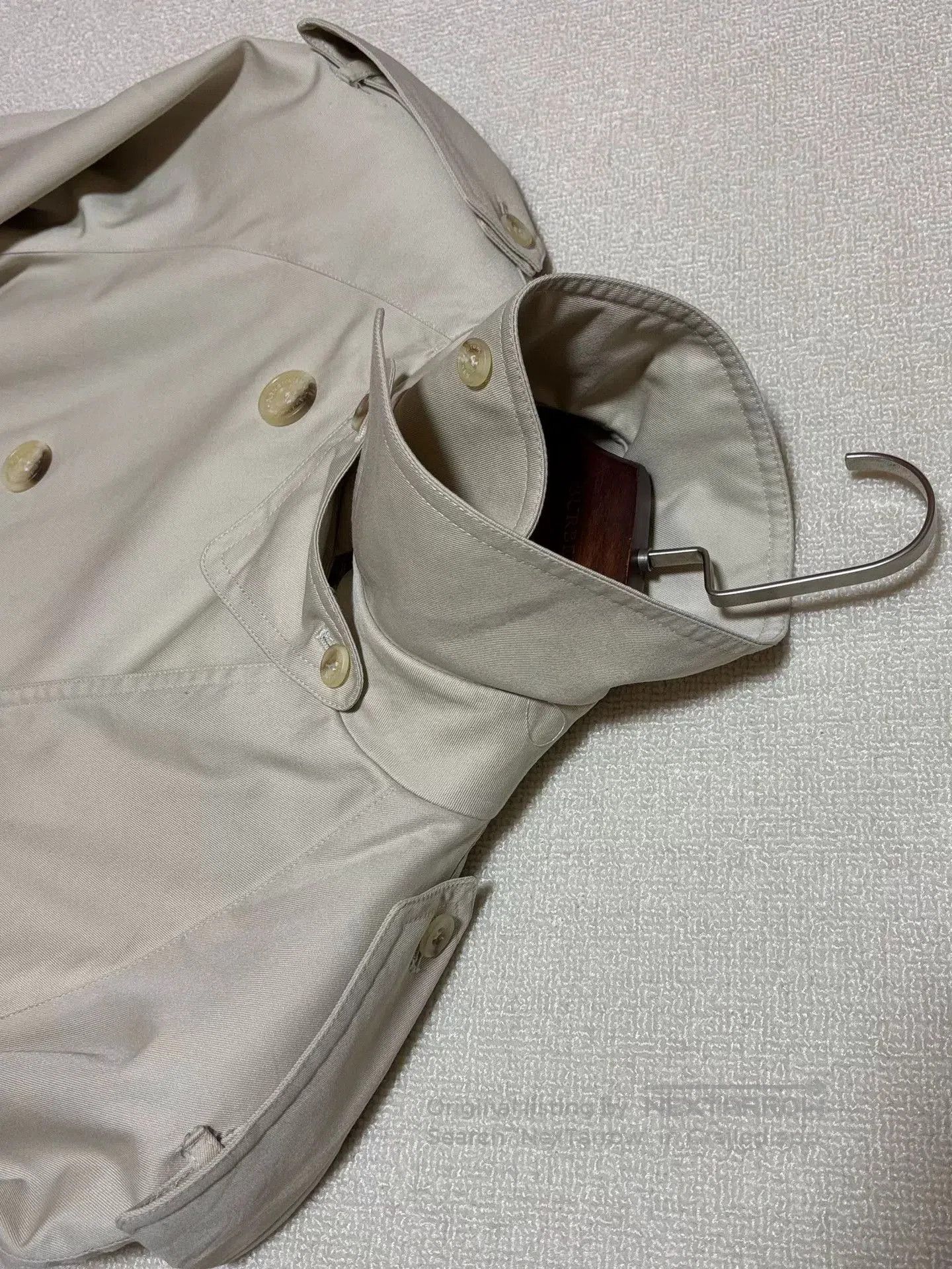 Aquascutum Aquascutum Women's London Trench Coat. Size M / US 6-8 / IT 42-44 - 4 Thumbnail