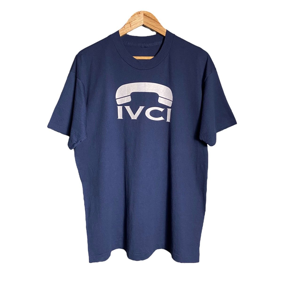 Vintage Vintage 90s IVCA Logo Graphic Tees Size US XL / EU 56 / 4 - 1 Thumbnail