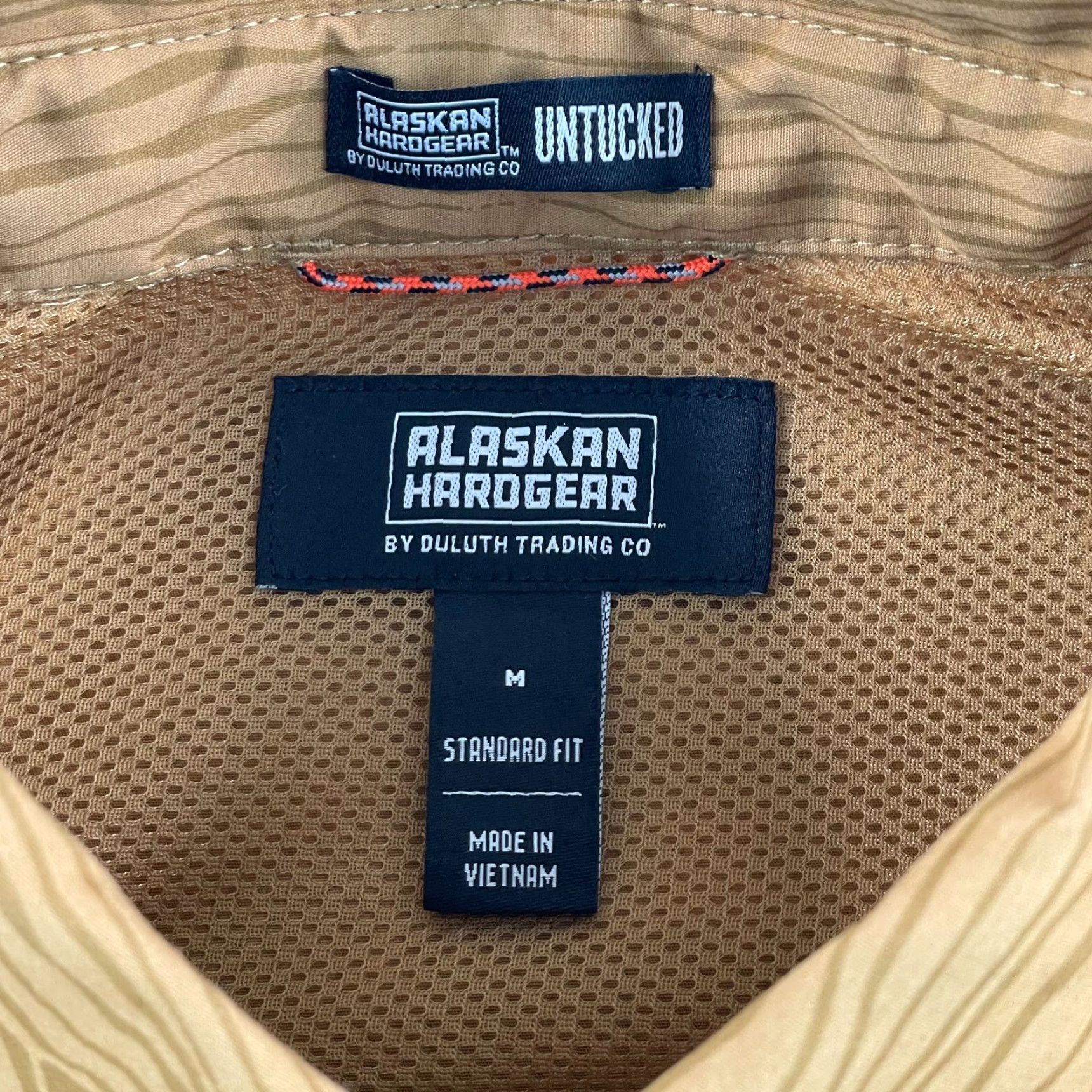 Vintage Alaskan Hardgear Fishing Shirt Men Medium Woodgrain Untucked Vented Outdoors NEW Size US M / EU 48-50 / 2 - 2 Thumbnail