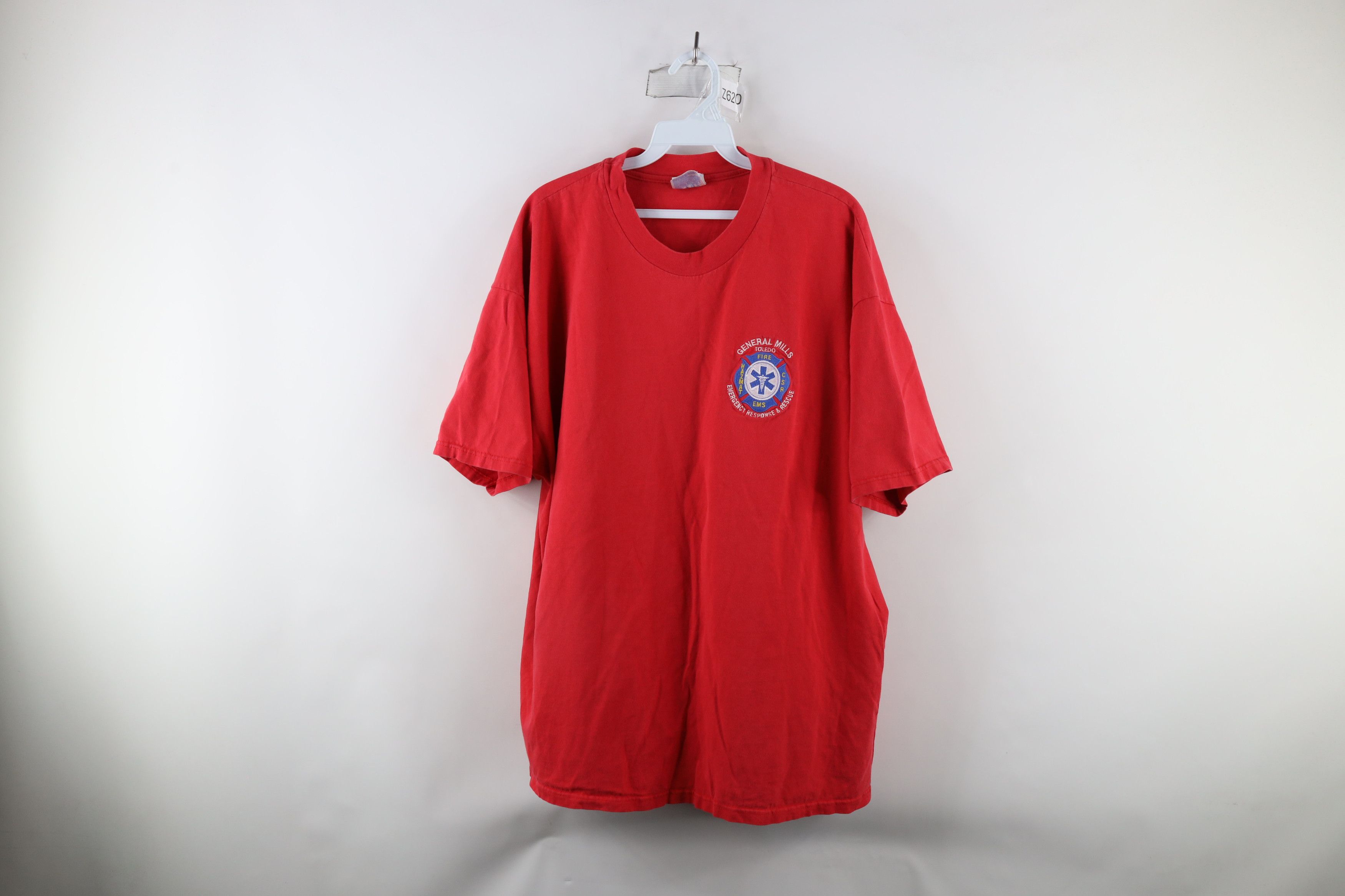 Vintage Vintage 90s Mills Toledo Emergency Response Team T-Shirt Size US XXL / EU 58 / 5 - 1 Thumbnail