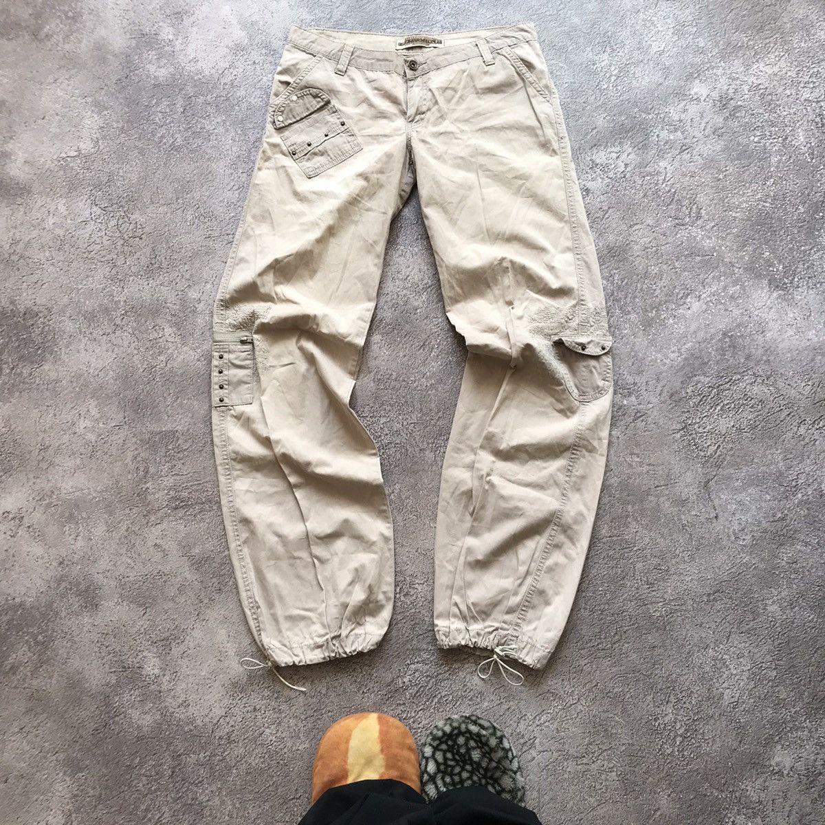 Vintage Vintage Y2K Baggy Cargo Pants Distressed Streetwear Tan 29 Size 29" - 2 Thumbnail
