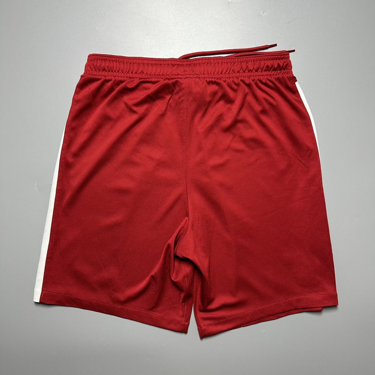 Nike LIVERPOOL NIKE 2020/2021 FOOTBALL HOME SHORTS #9 FIRMINO Size US 33 - 6 Thumbnail