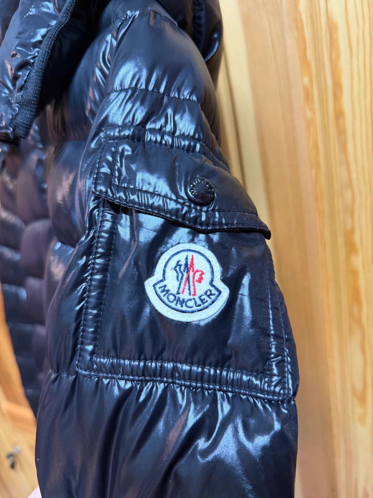 Moncler Moncler Bady Black Hooded Down Jacket Size 0 Size XS / US 0-2 / IT 36-38 - 2 Thumbnail