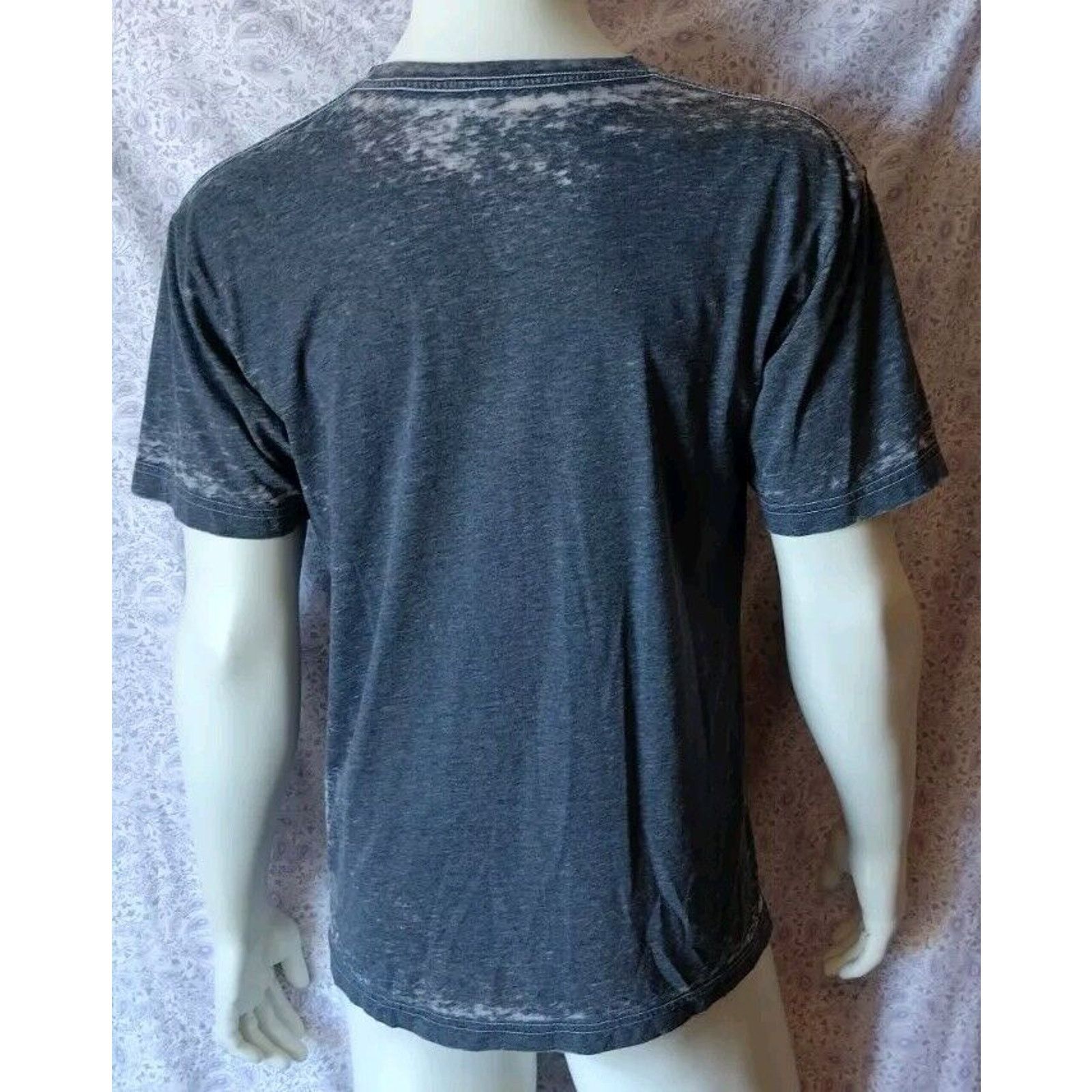 Disney Mickey Mouse Steamboat Willy Disney Men's Size Large T-Shirt Size US L / EU 52-54 / 3 - 3 Thumbnail