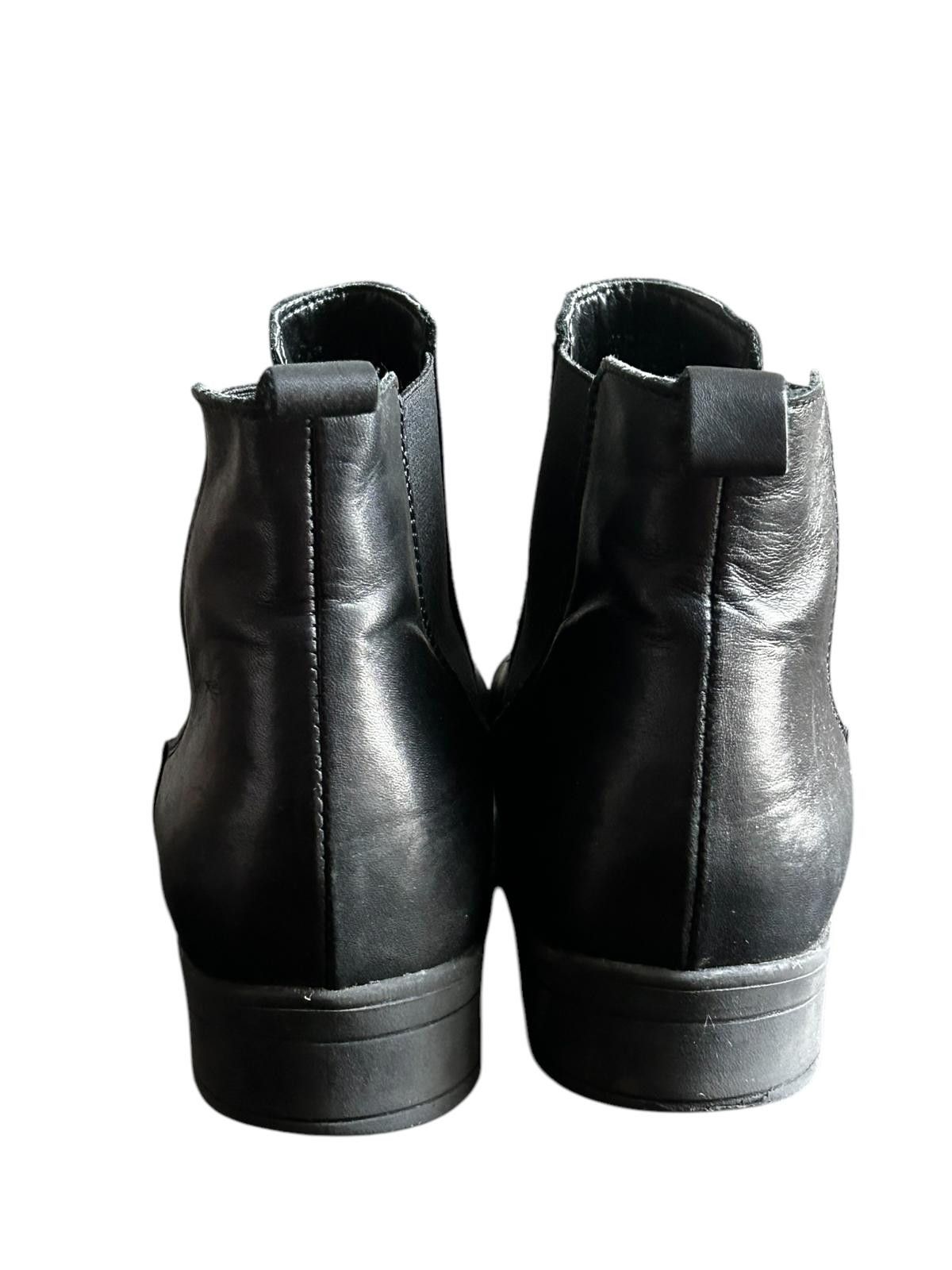 Aldo Stylish Black Chelsea Boots Size US 8.5 / IT 38.5 - 3 Thumbnail