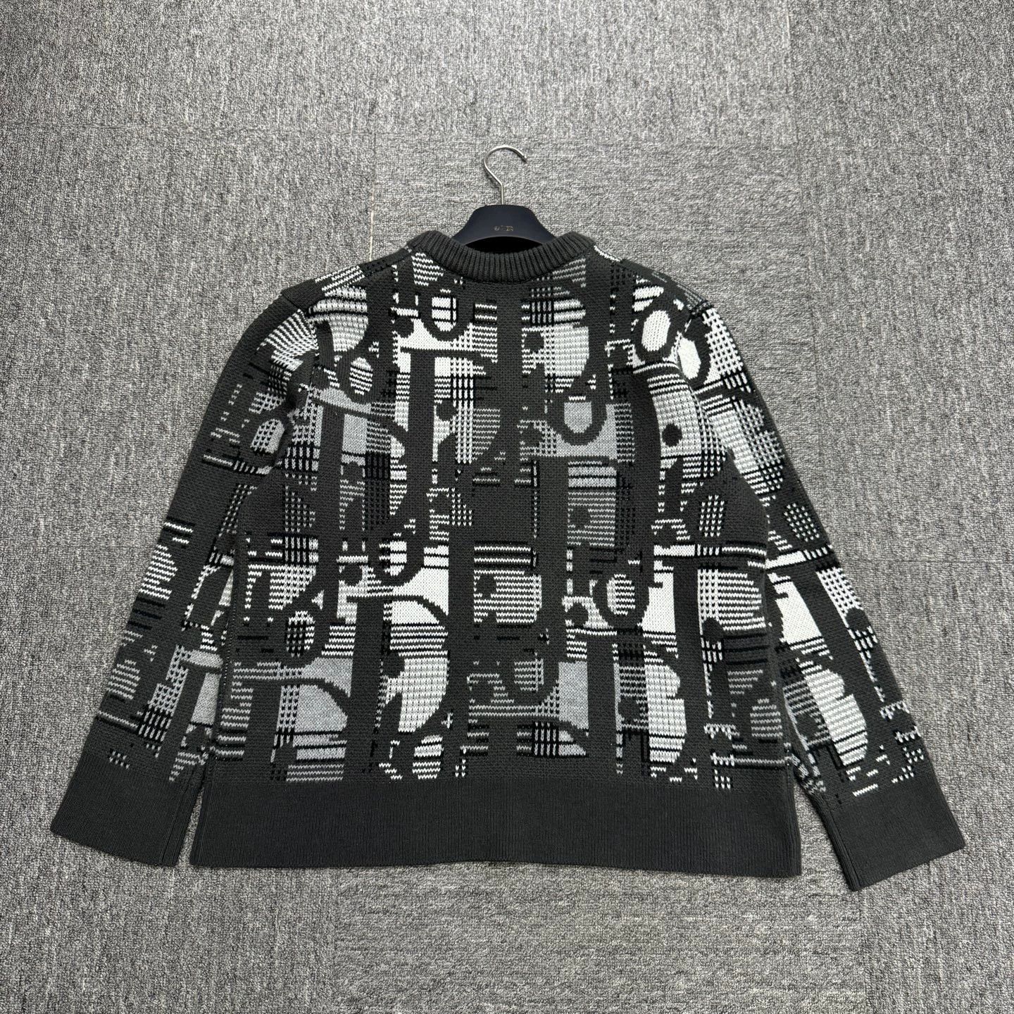 Dior Dior Allover Oblique Print Wool Knit Sweater S Size US S / EU 44-46 / 1 - 5 Thumbnail
