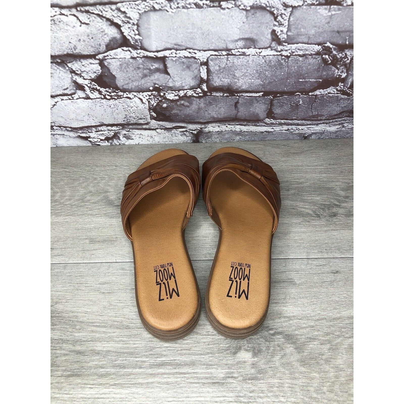 Other Miz Mooz Daisey Brown Leather Ruched Slides Heel Sandals Wom Size US 7.5 / IT 37.5 - 5 Thumbnail