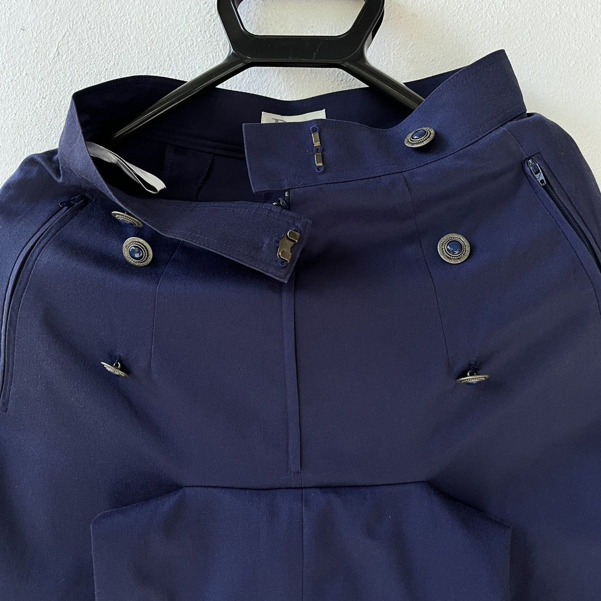 Dior Christian Dior Mademoiselle Skort Style Double Button Size 24" / US 00 / IT 34 - 11 Thumbnail