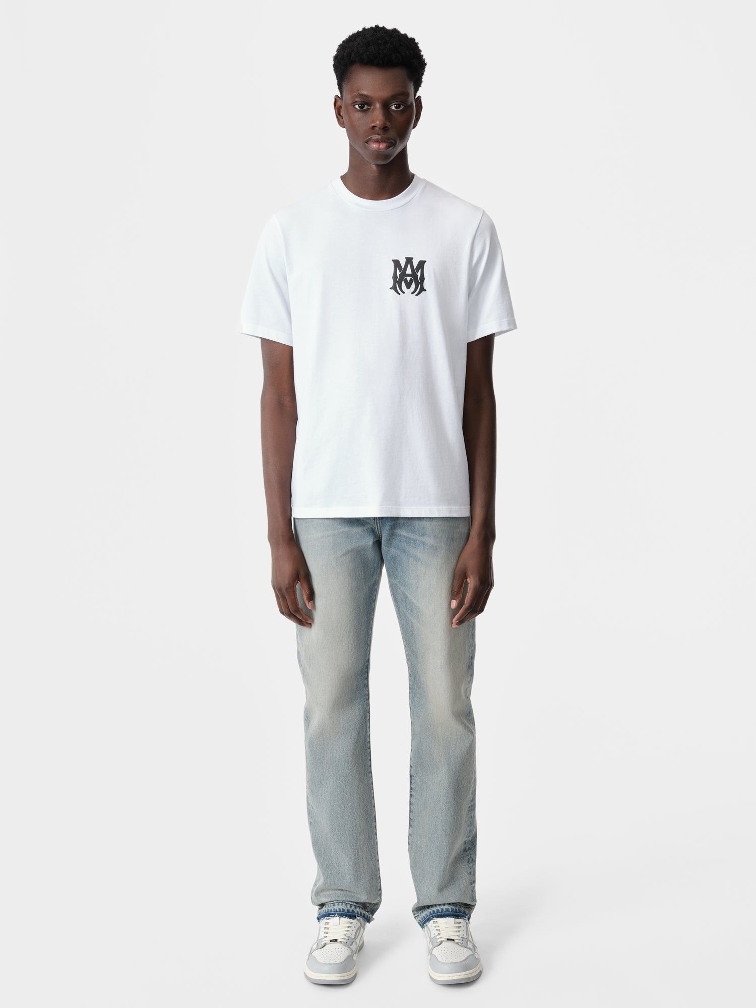 Amiri oc11z0225 MA Core Logo Shirt Sleeve T-Shirt in White Size US XL / EU 56 / 4 - 2 Thumbnail