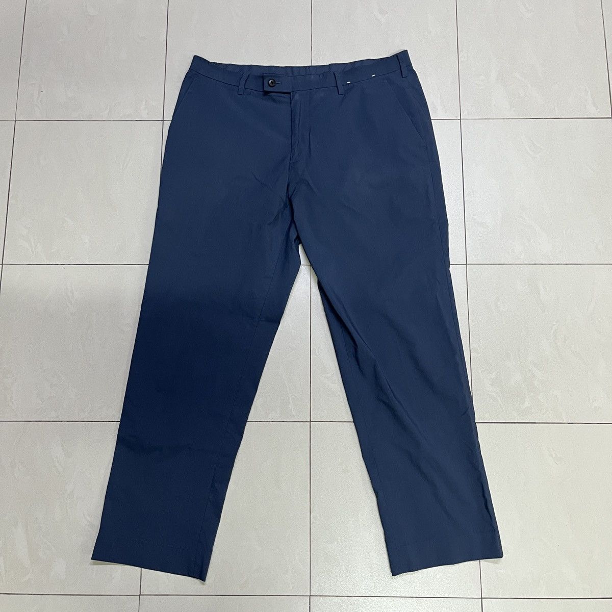 Uniqlo Uniqlo Formal/Slack Pants Size US 34 / EU 50 - 1 Thumbnail