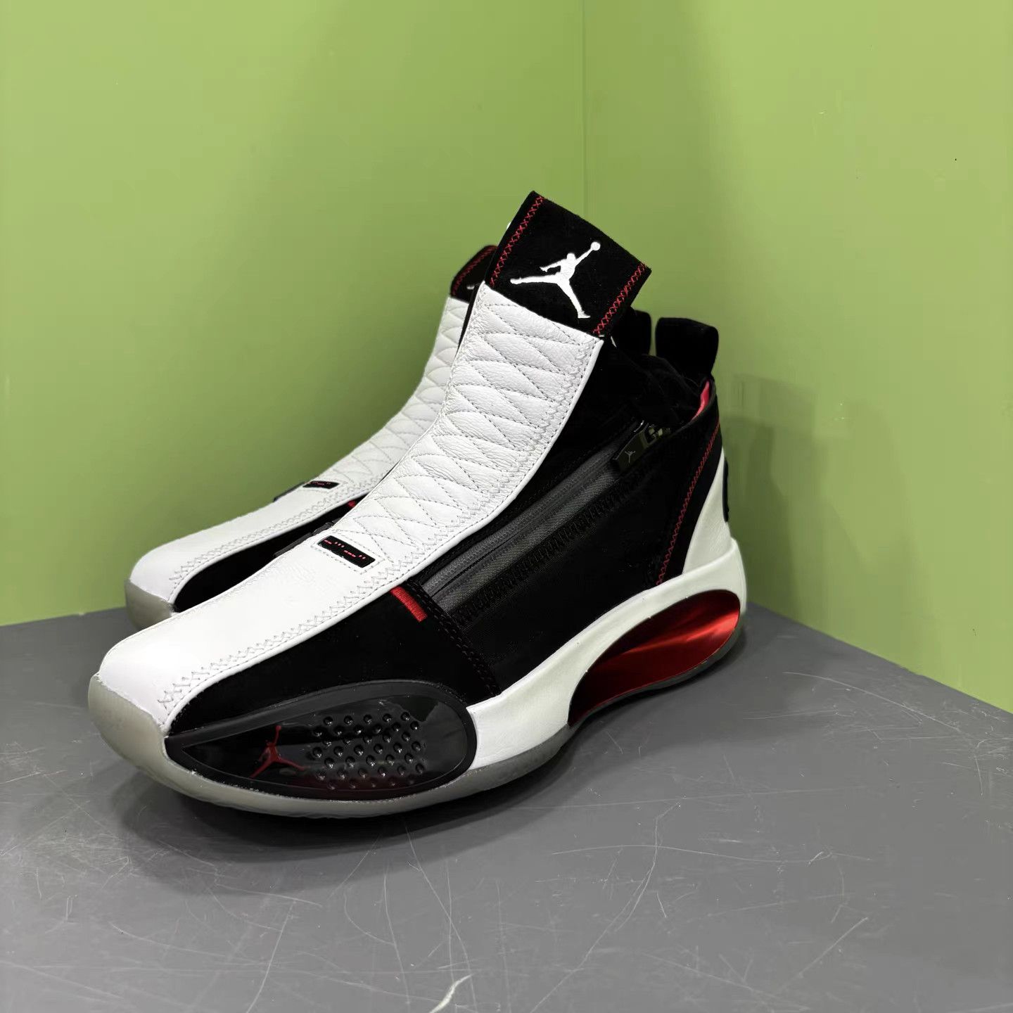 Jordan Brand Air Jordan 34 All-Star Black/White Basketball Shoes K15 Size US 10 / EU 43 - 1 Thumbnail