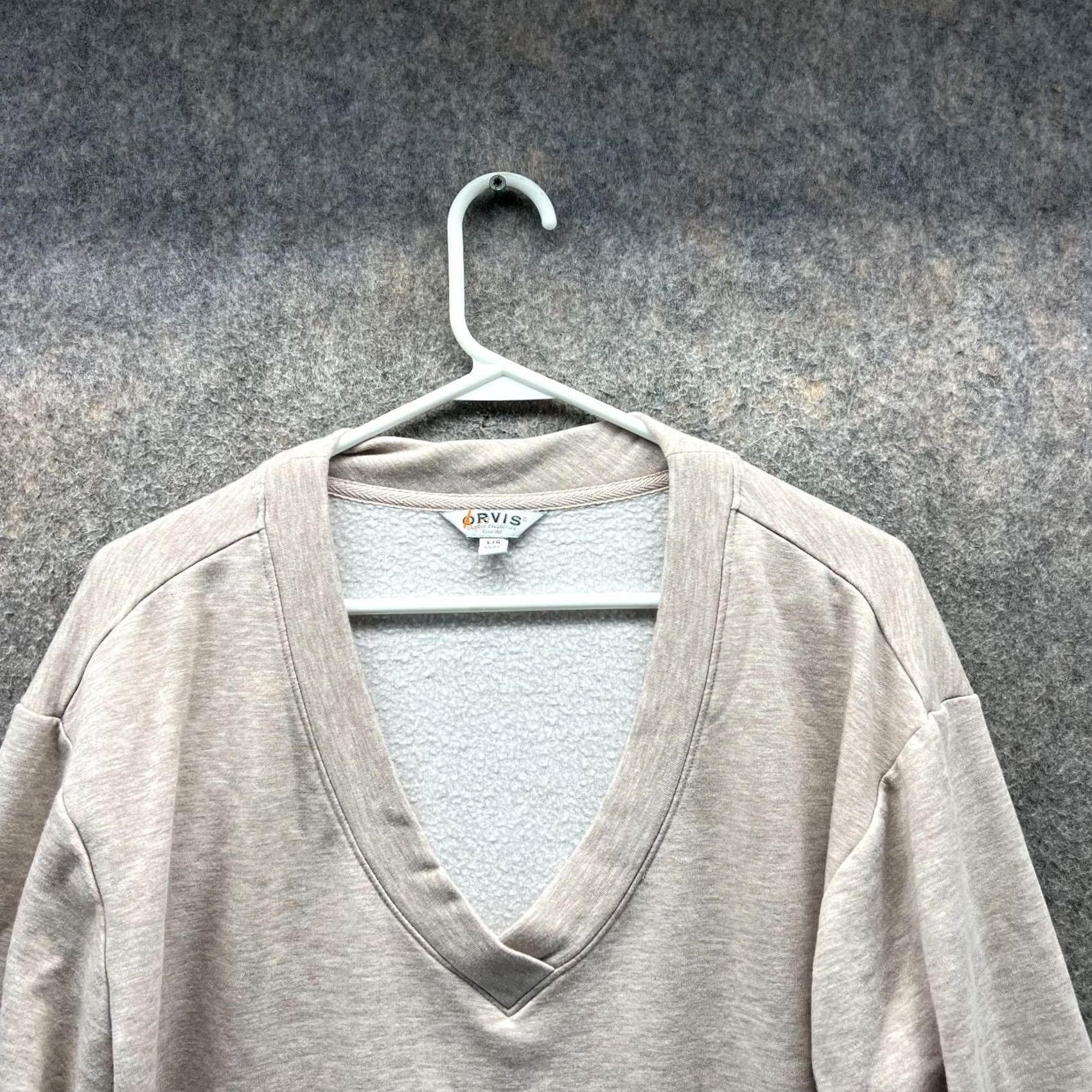 Orvis VINTAGE Orvis Sweater Ladies Large Beige V-Neck Pullover Casual Modal Polyester Fleece Logo All Seasons Womens Size L / US 10 / IT 46 - 6 Thumbnail