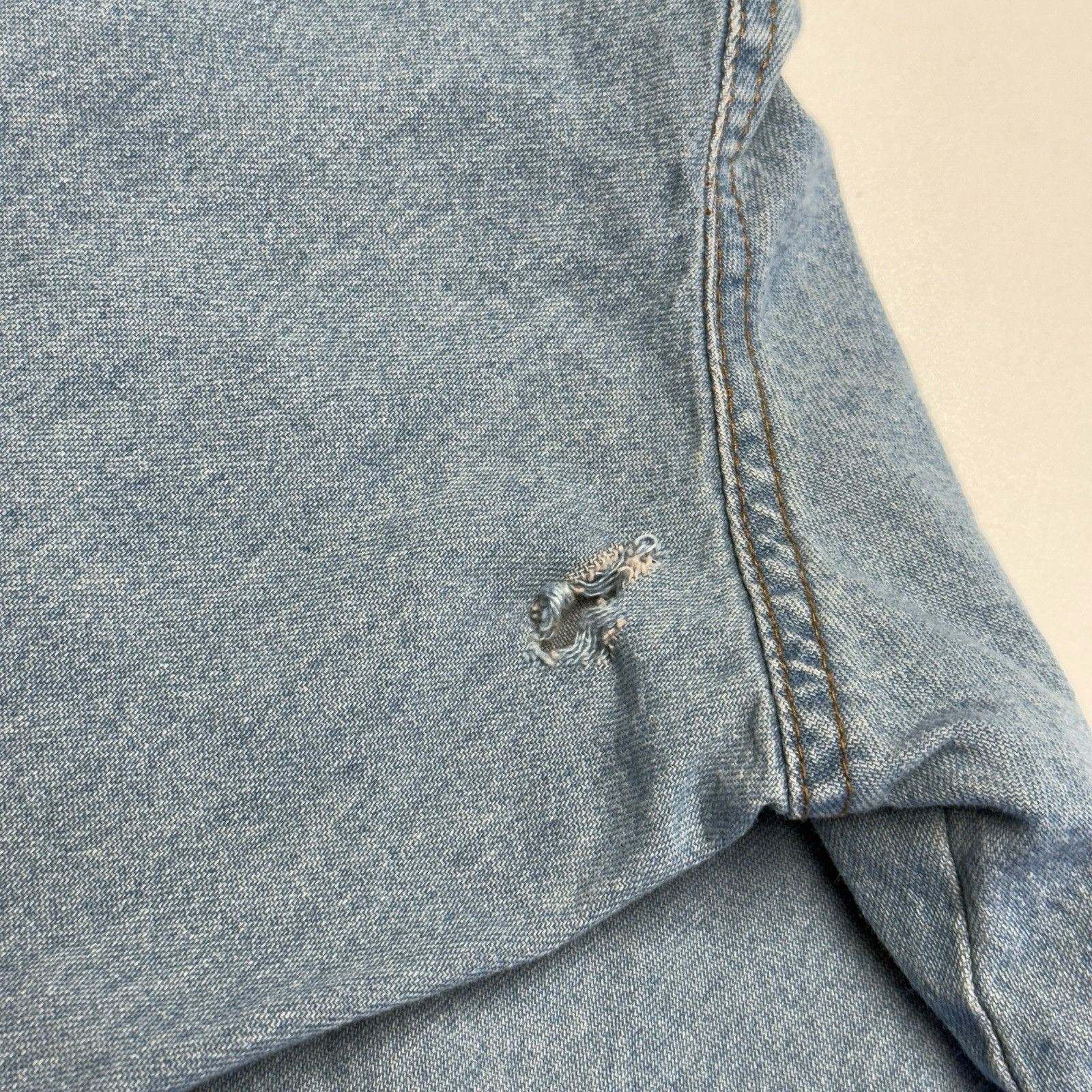 Wrangler Vintage Wrangler Pearl Snap Denim Shirt Mens 2XL 27x32 Blue Size US XXL / EU 58 / 5 - 5 Thumbnail