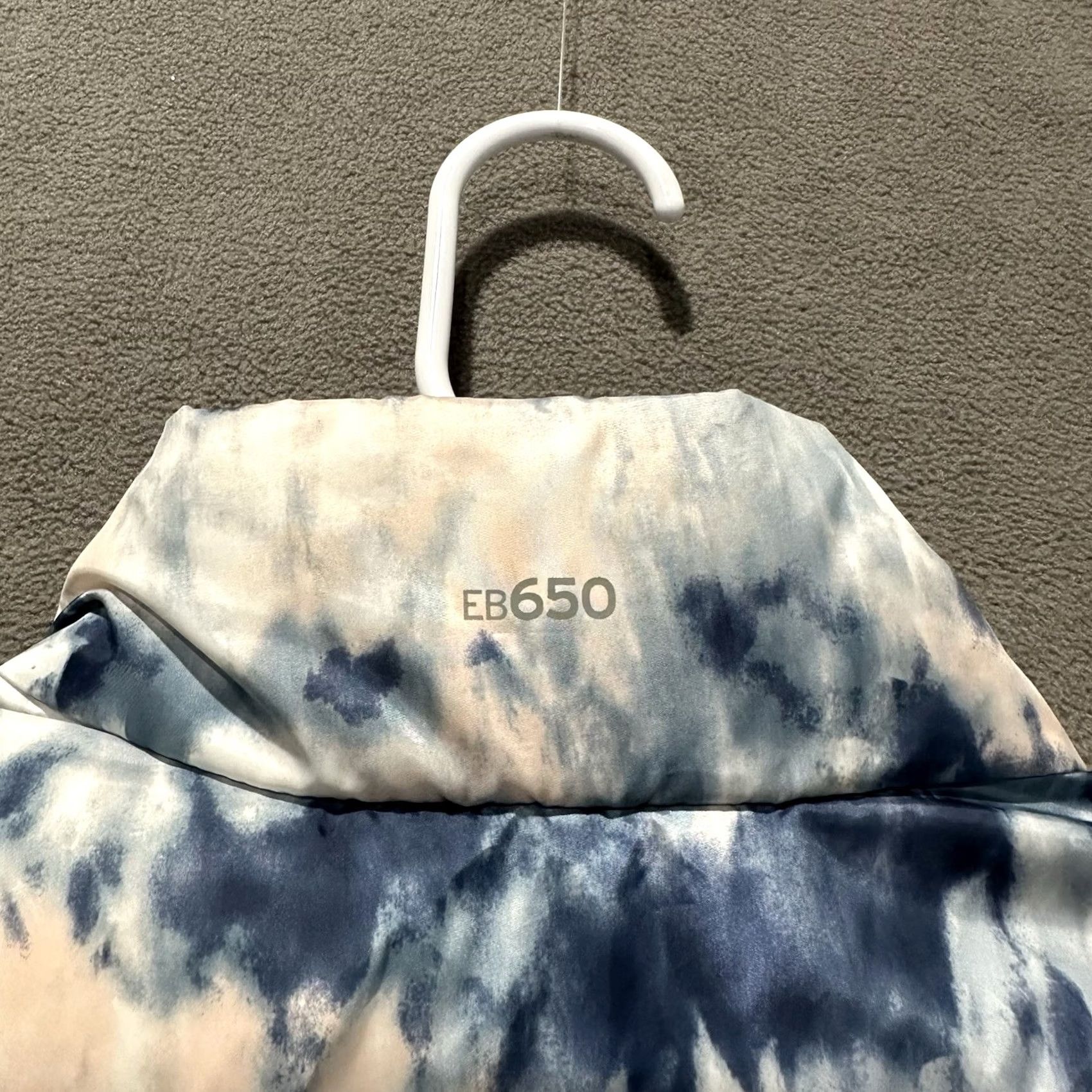 Eddie Bauer Eddie Bauer Vest Womens Small Blue Down Puffer Full Zip Pockets EB650 Tie Dye Size S / US 4 / IT 40 - 4 Thumbnail