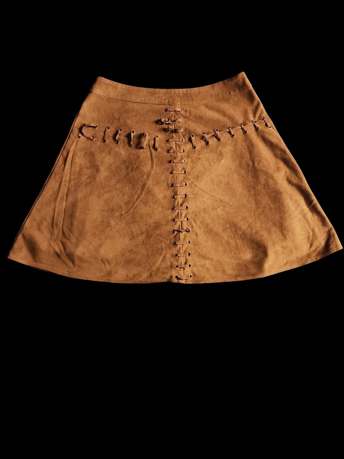 Designer Blue Rain Francesca‘s Faux Suede Skirt w Top Stitch Detail Size 32" / US 10 / IT 46 - 1 Thumbnail