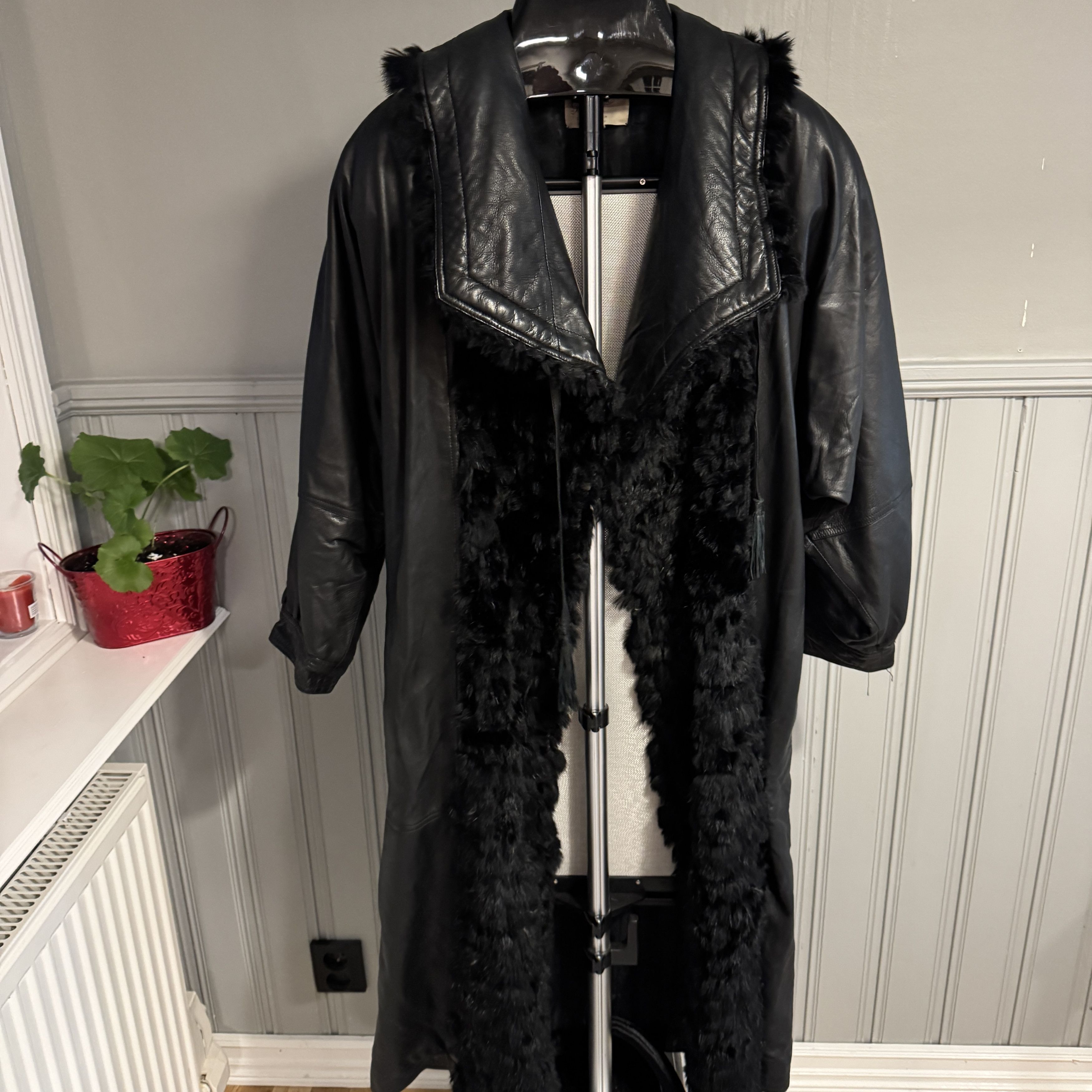 Gucci Gucci Vintage Leather Coat Size L / US 10 / IT 46 - 1 Thumbnail