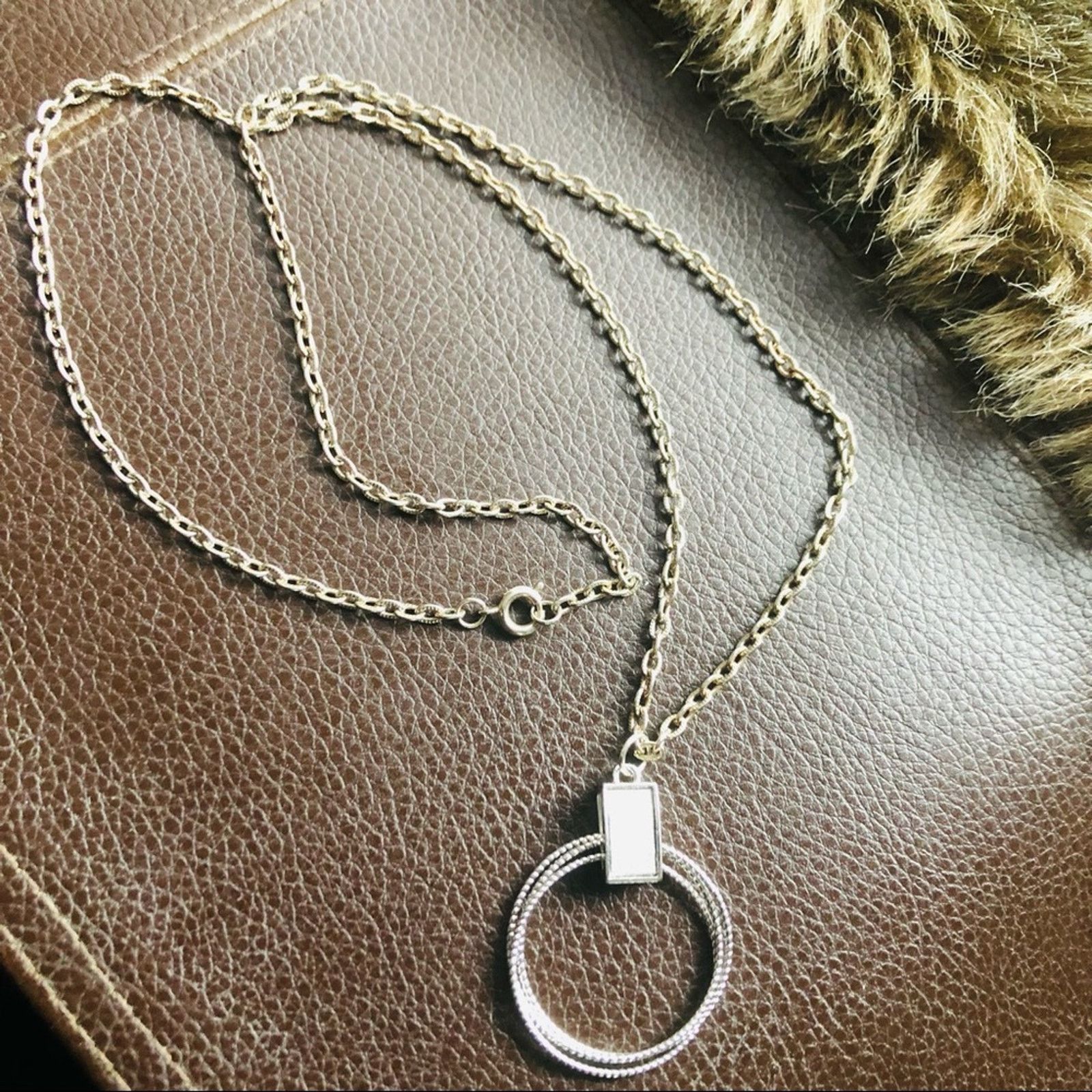 Handmade Hand crafted repurpose sparkle silver loop necklace Size ONE SIZE - 5 Thumbnail