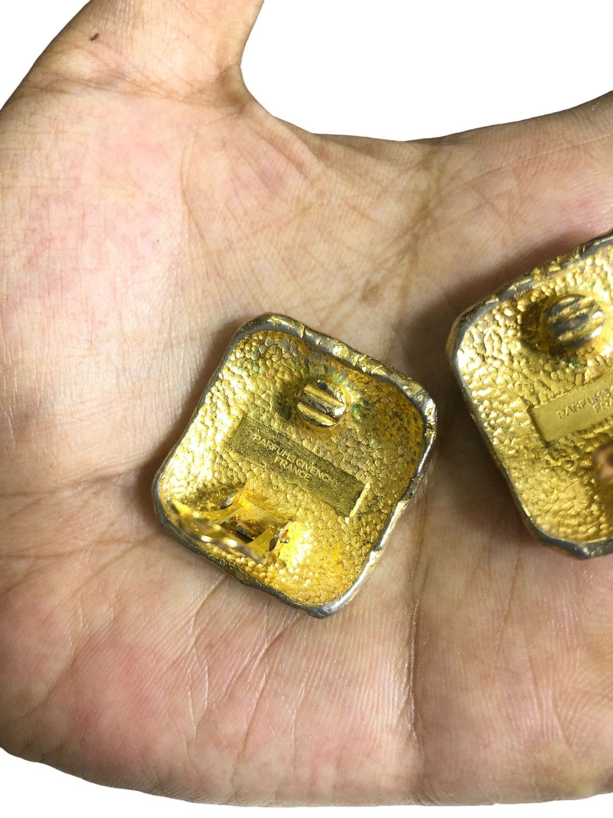 Givenchy 💯🔥Vintage GIVENCHY PARIS Square Logo Gold Earrings Parfums Size ONE SIZE - 9 Thumbnail