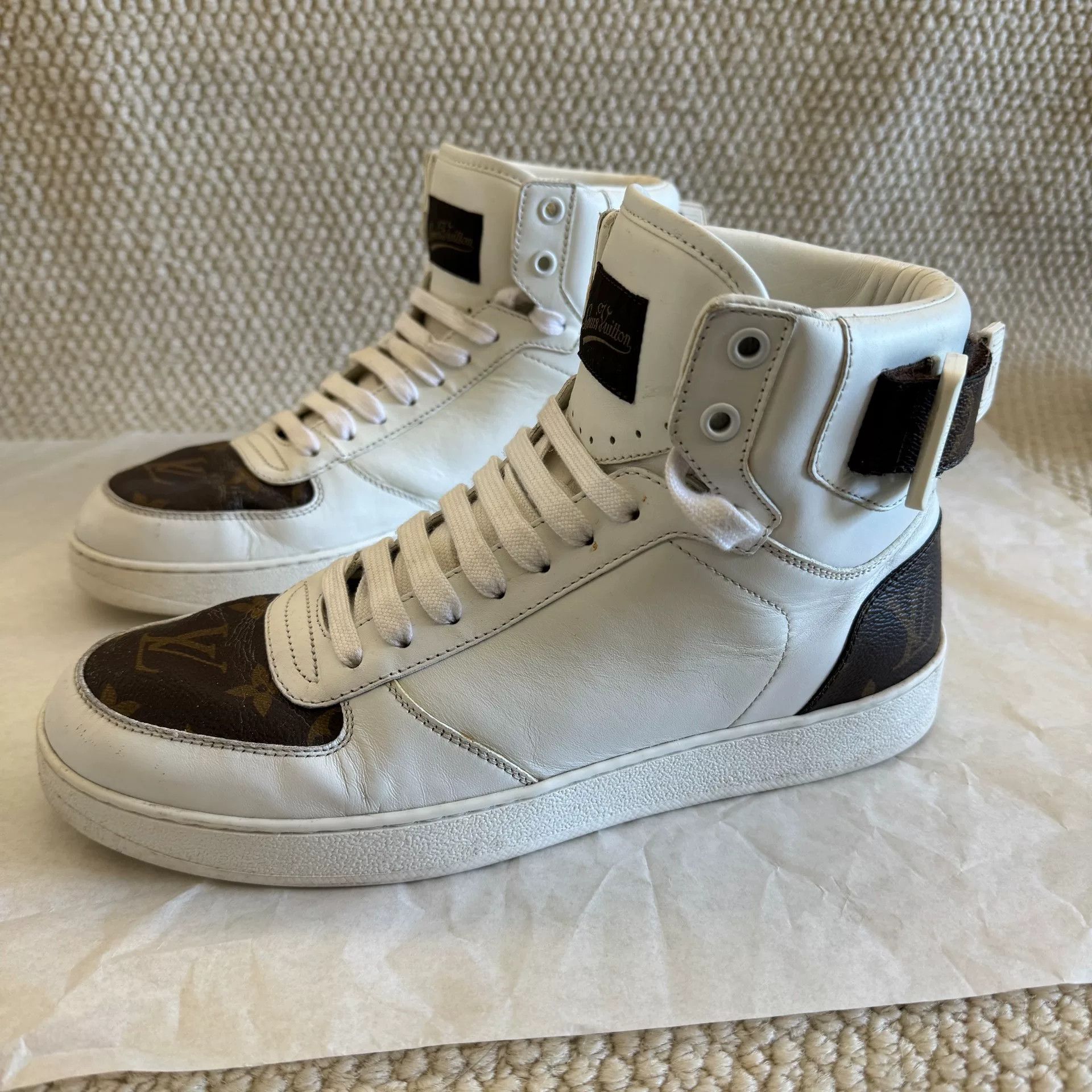 Louis Vuitton louis vuitton high-top fashion casual shoes Size US 5.5 / EU 38 - 1 Thumbnail