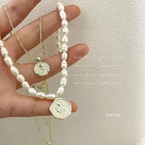 Jewelry Retro Rose Flower Pendant Pearl Chain Necklace in Gold, Men's